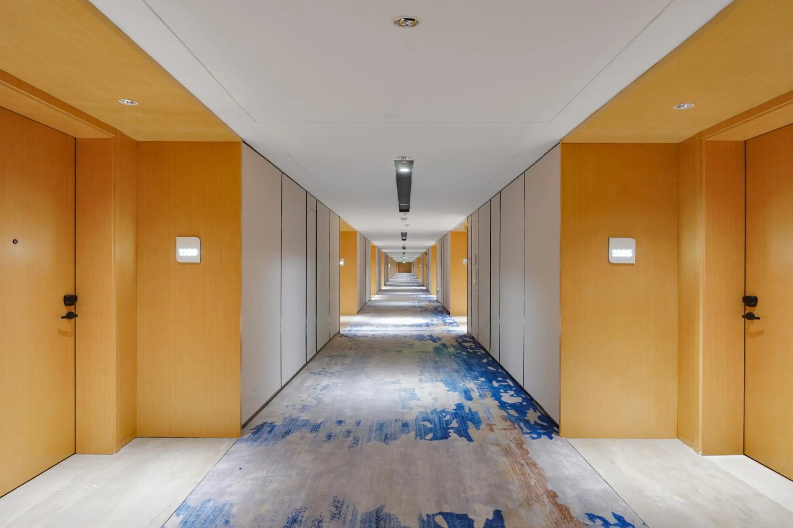 Property building in Hilton Garden Inn Shenzhen Nanshan Avenue