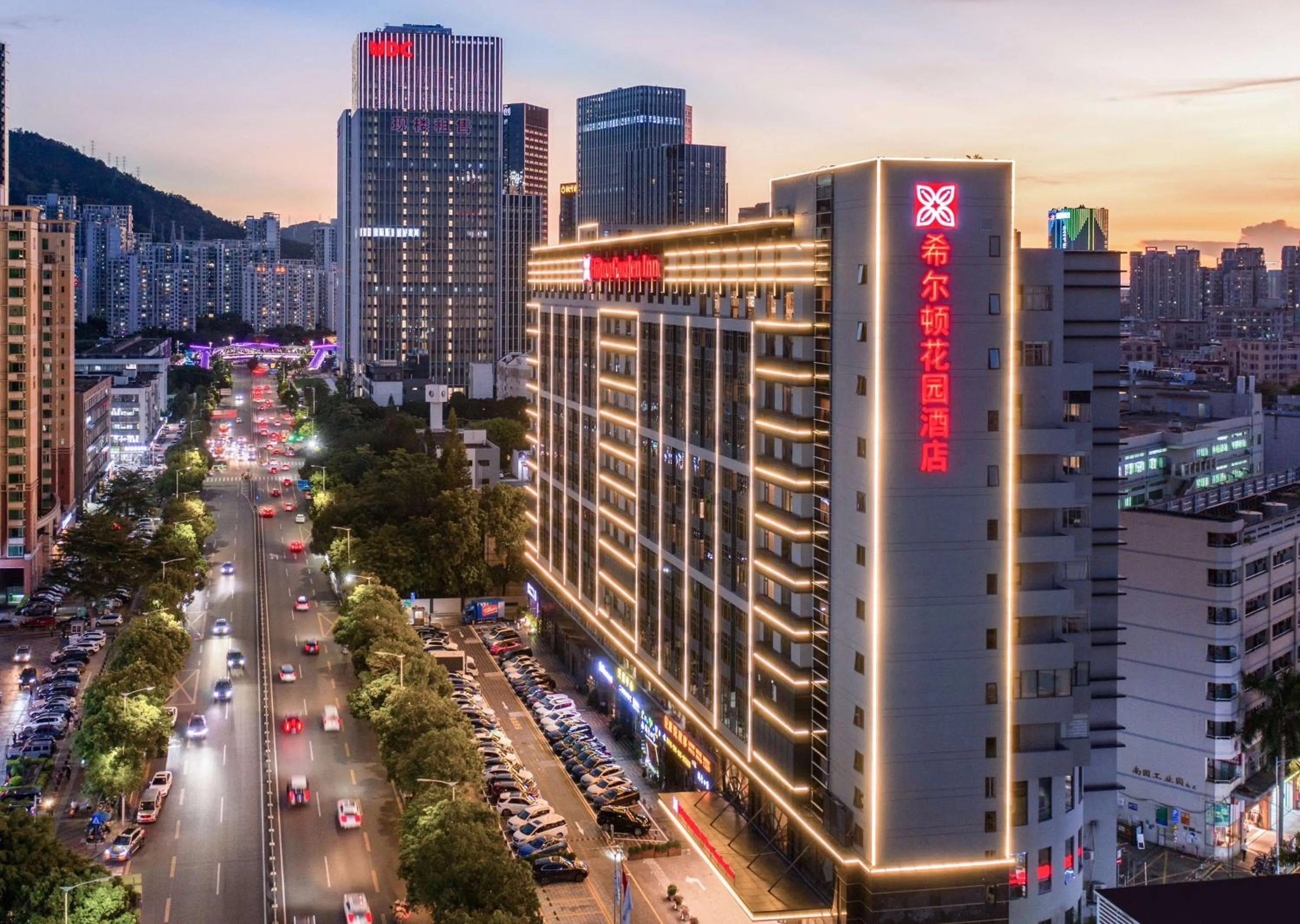 Property building in Hilton Garden Inn Shenzhen Nanshan Avenue