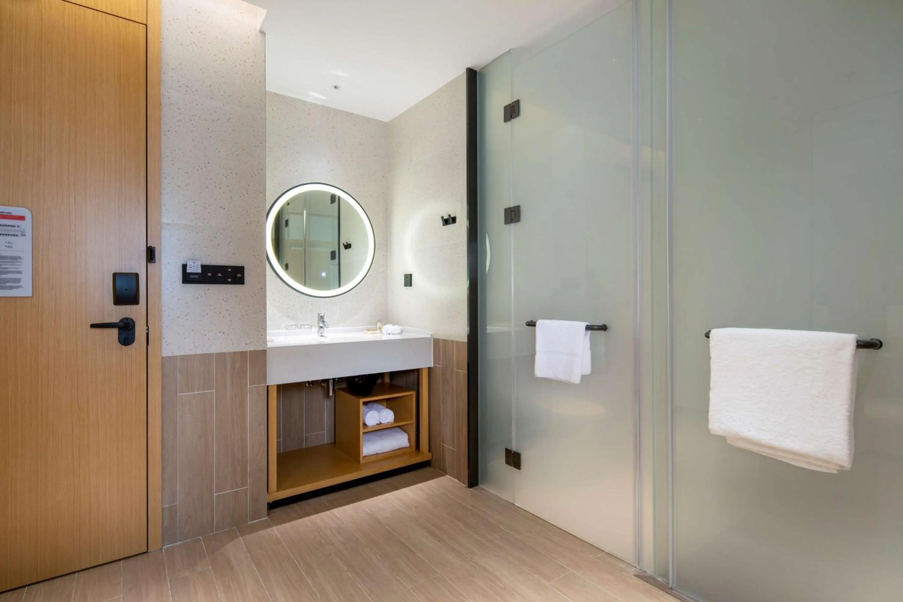 Bathroom in Hilton Garden Inn Shenzhen Nanshan Avenue