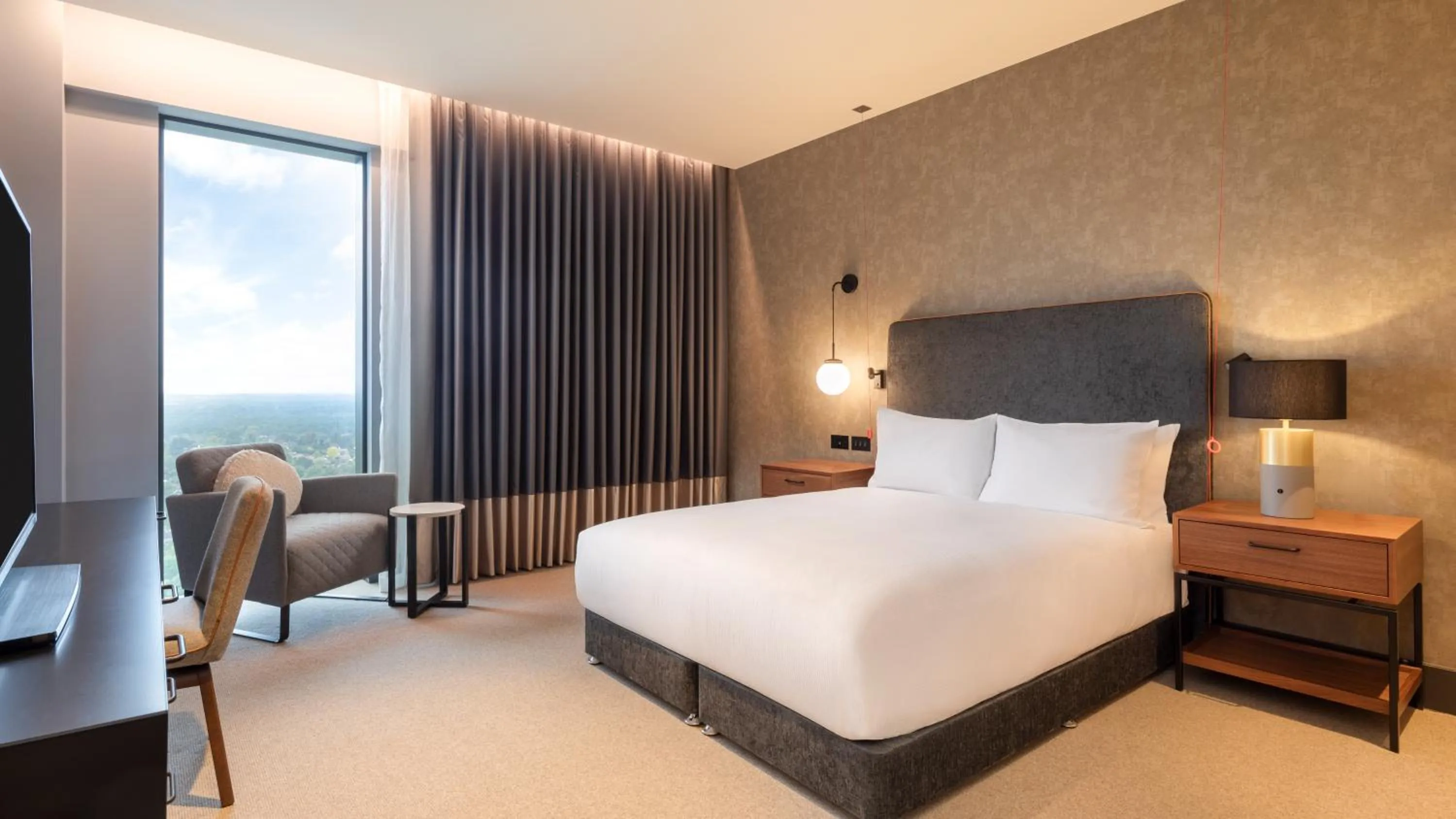 Bed in Hilton Woking