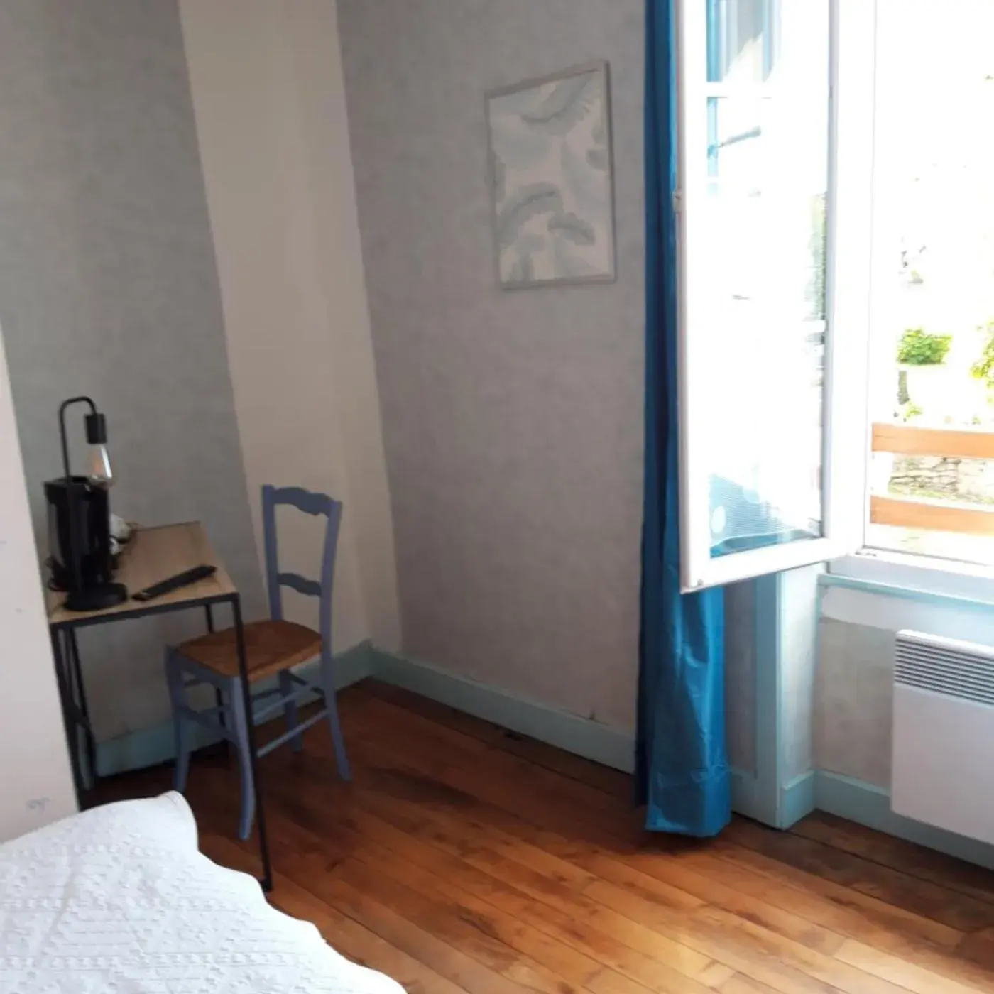 Double Room with Private Bathroom in Chambres d'hotes Condat Double Room with Private Bathroom in Chambres d'hotes Condat