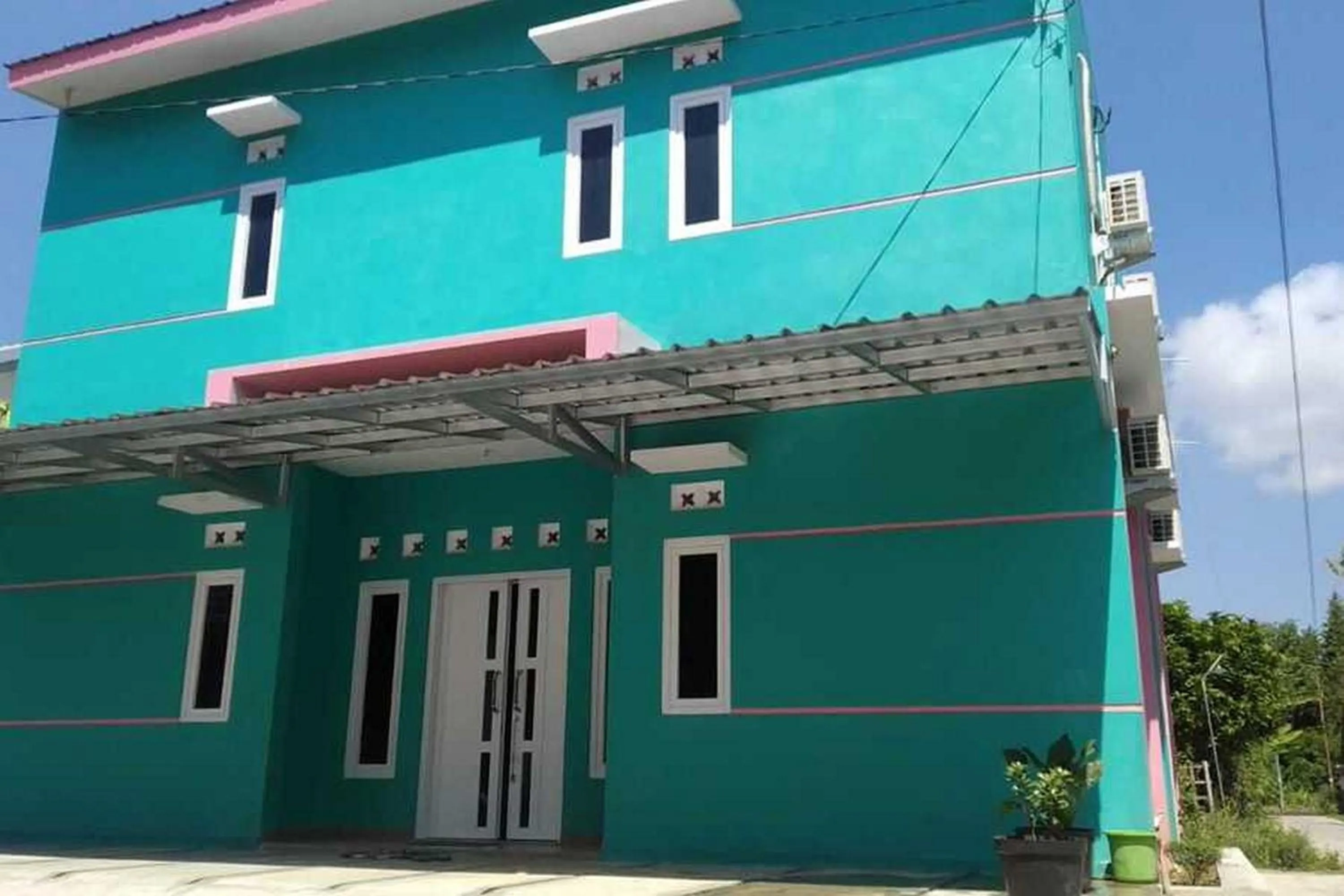 Property building in Griya Zukarnaen Syariah near Universitas Mercubuana Yogyakarta RedPartner