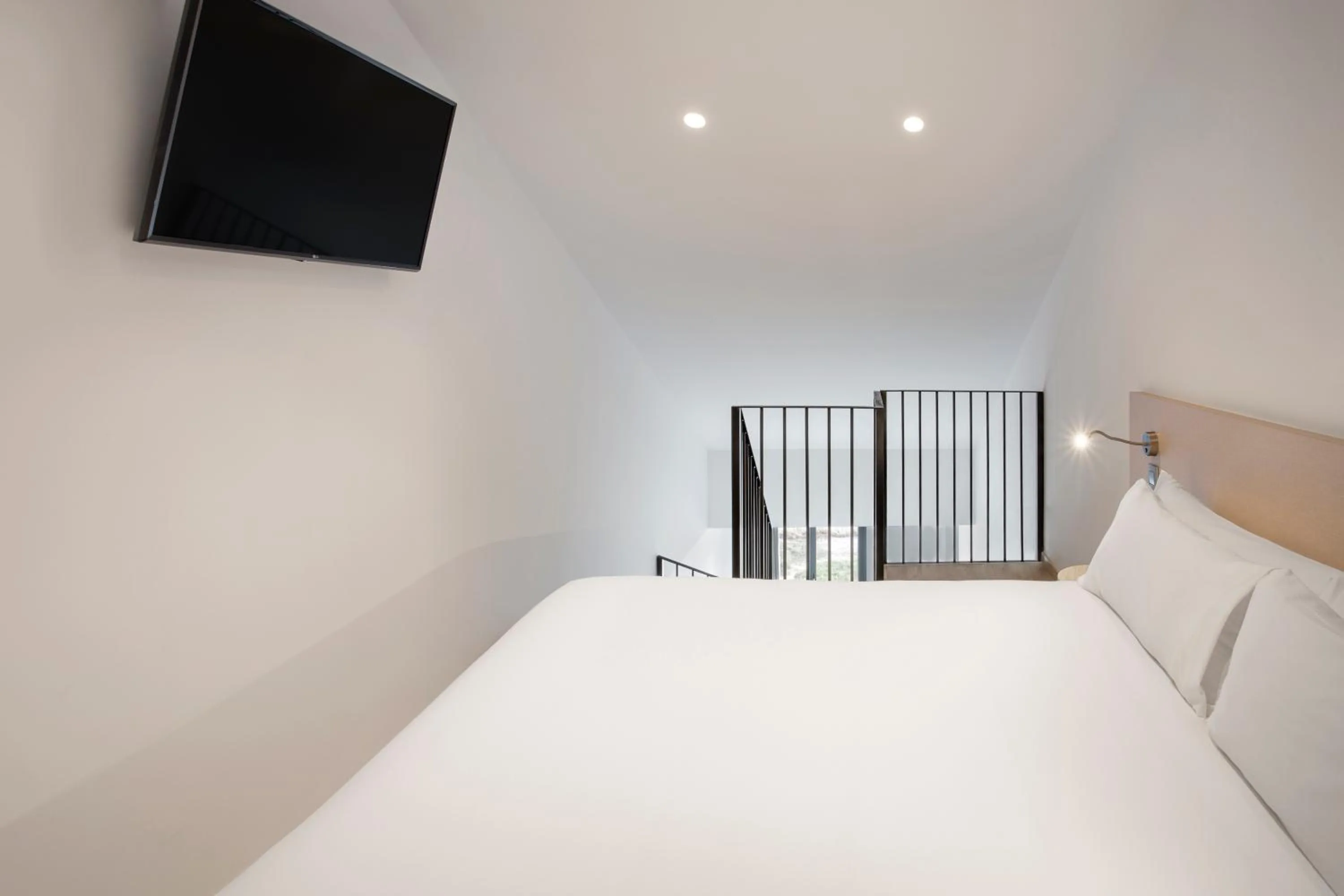 Bed in B&B HOTEL Málaga Centro