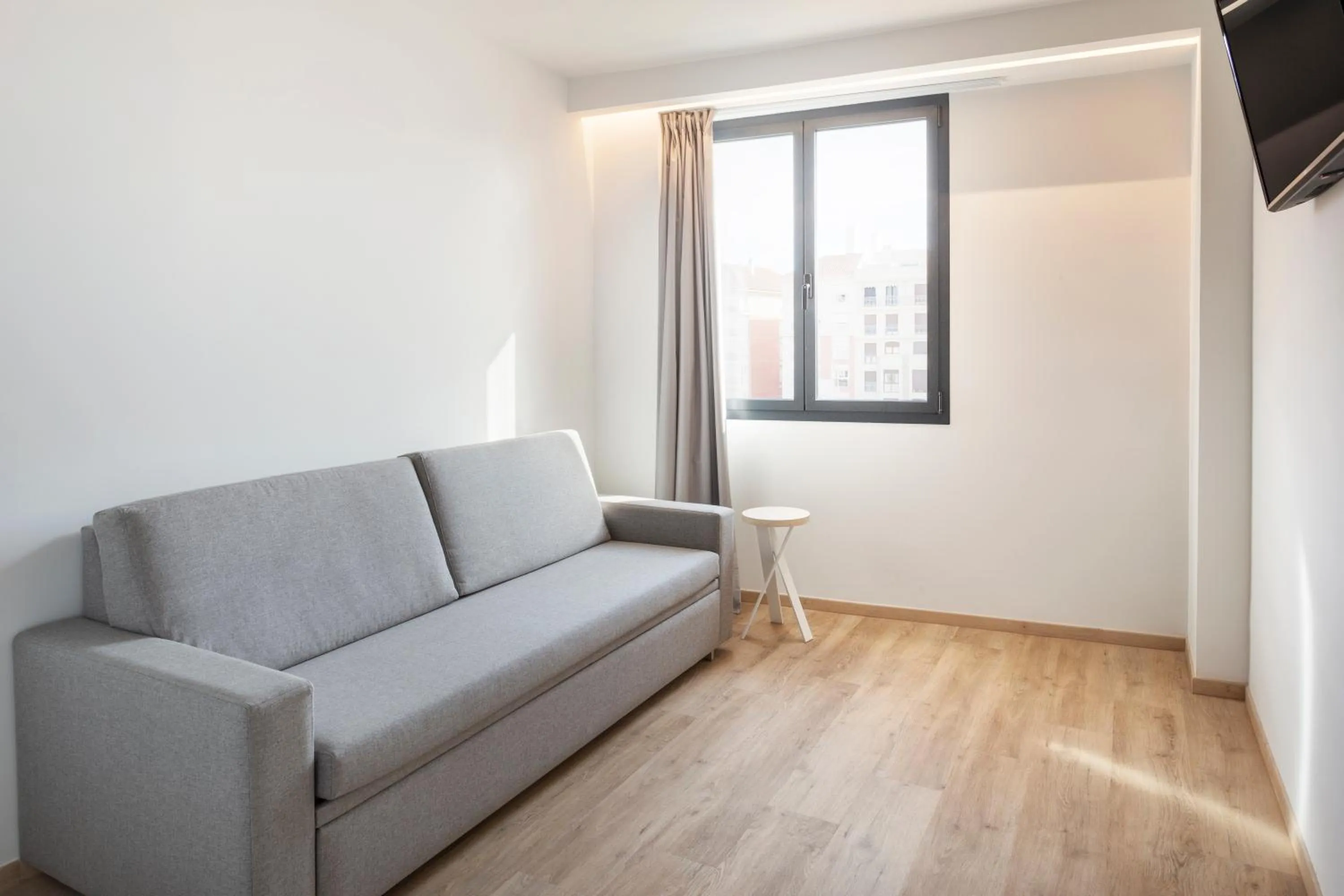 Photo of the whole room in B&B HOTEL Málaga Centro