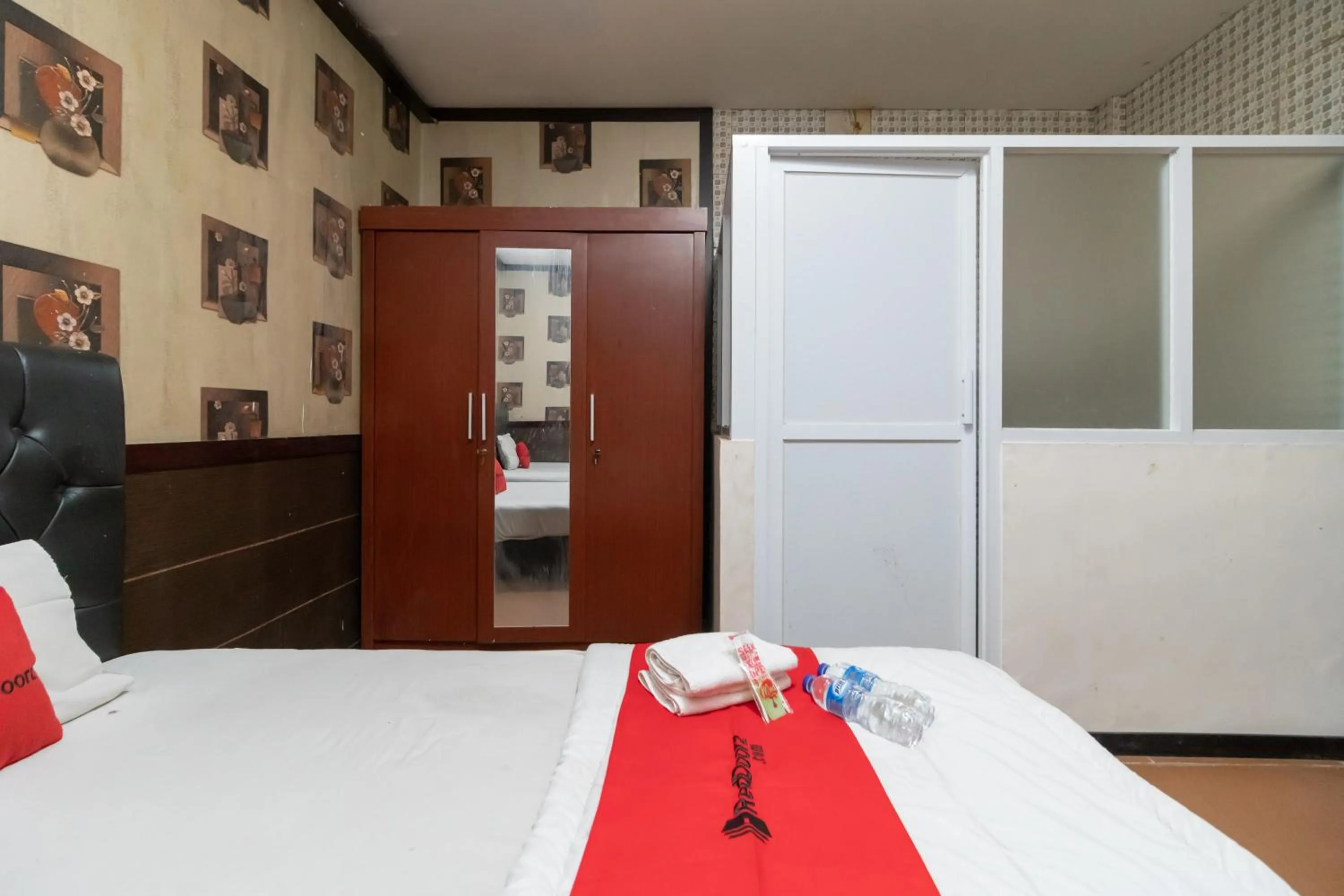 Bed in RedDoorz @ Jalan Gajah Mada Lampung