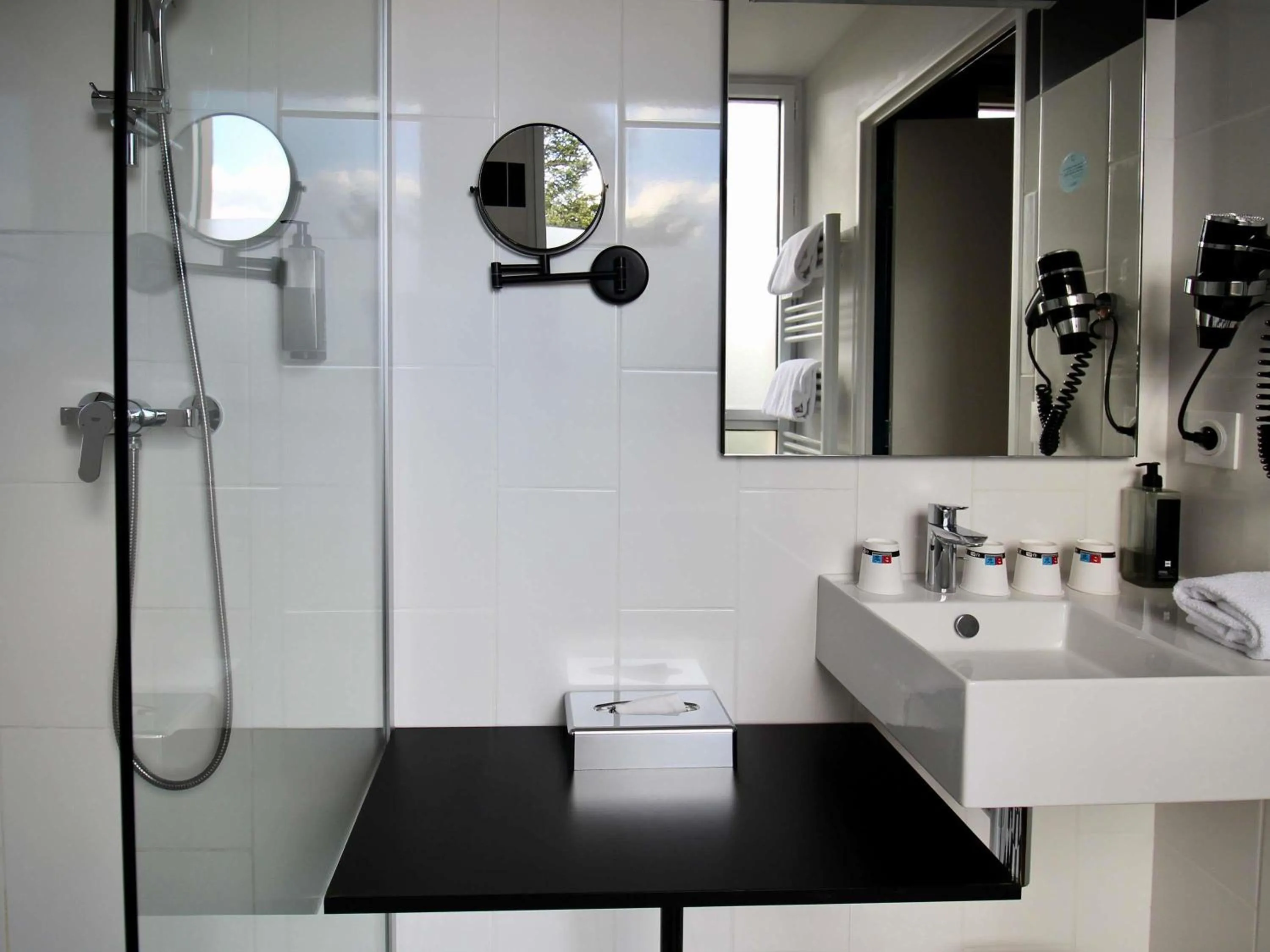 Bedroom in ibis Styles Dijon Sud Domaine De Beauregard 21600 Longvic