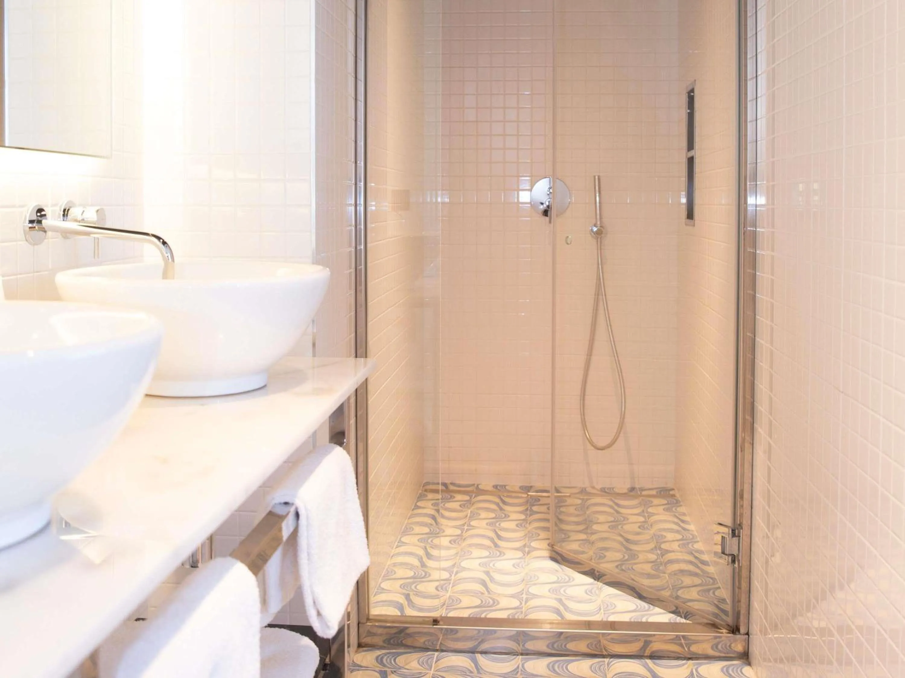 Bedroom in Mama Shelter Lisboa