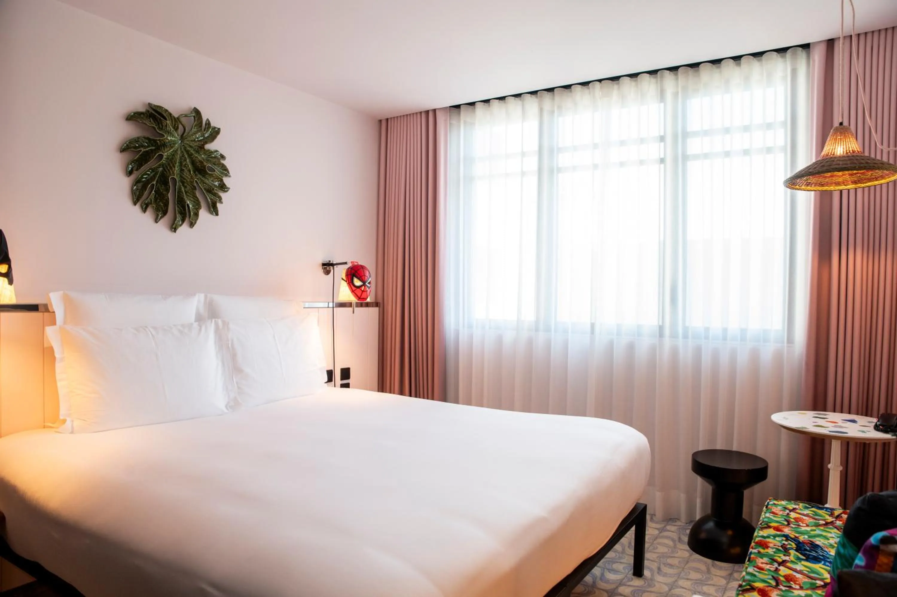 Bed in Mama Shelter Lisboa