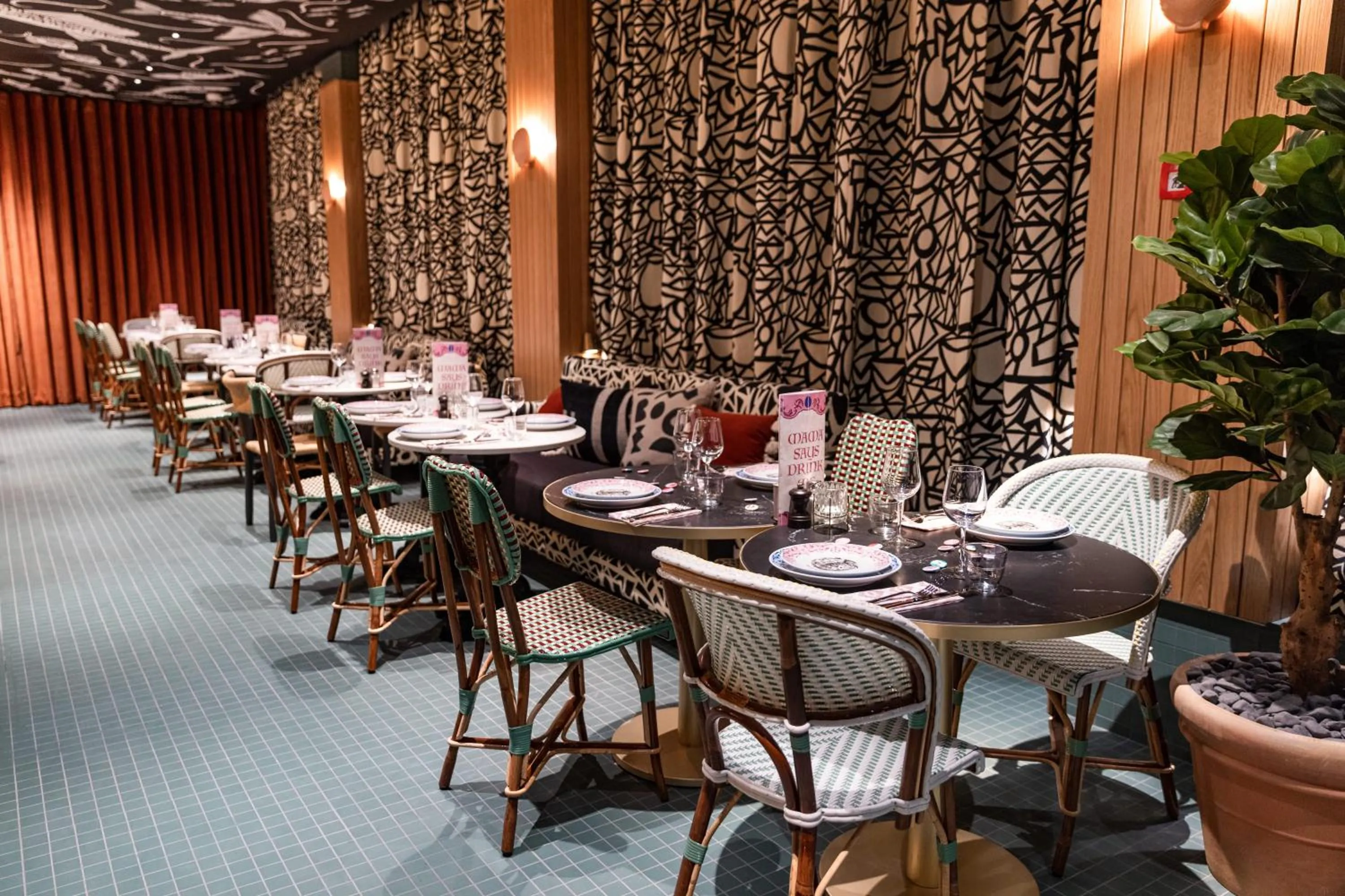 Restaurant/places to eat in Mama Shelter Lisboa