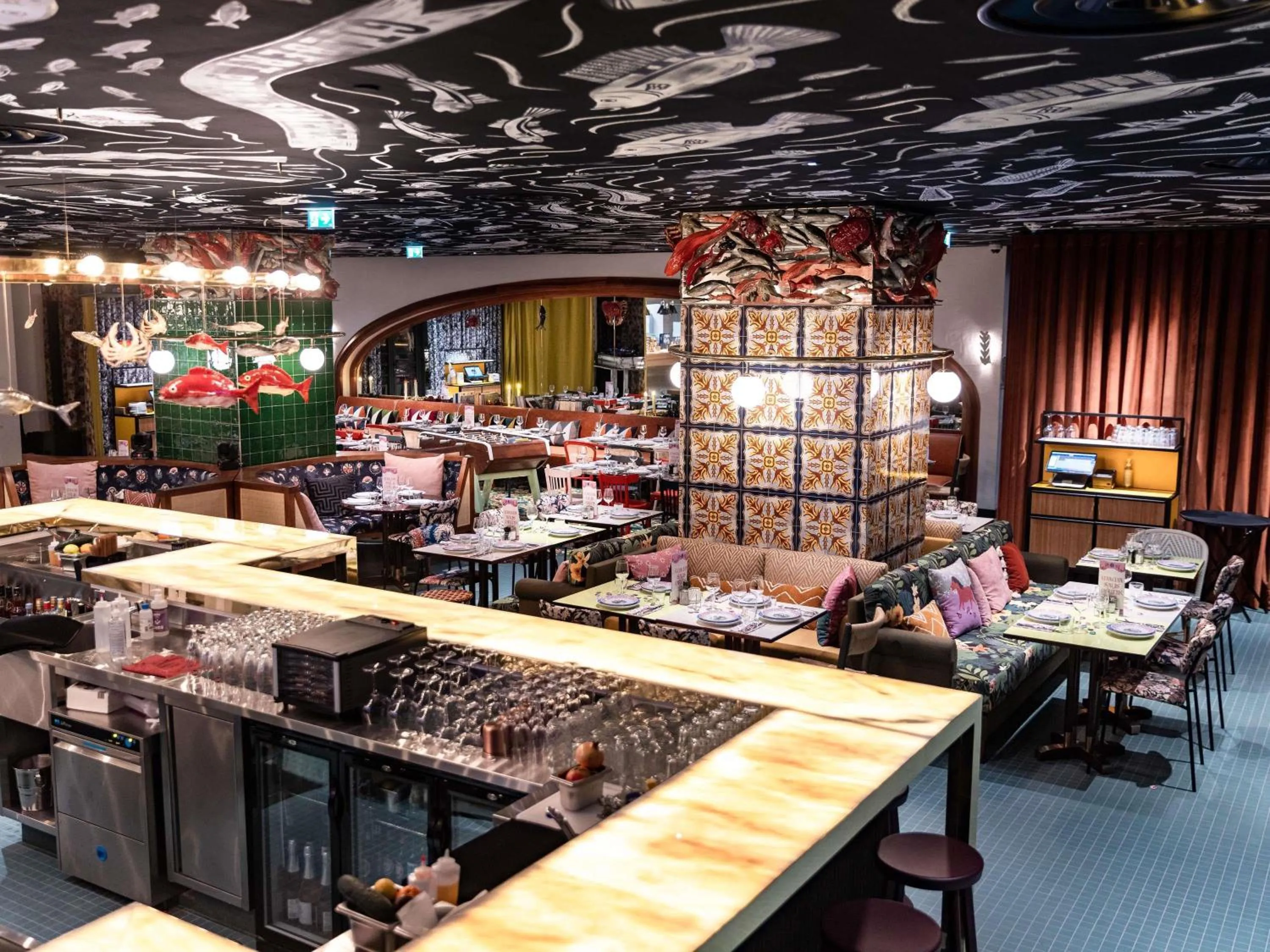 Lounge or bar in Mama Shelter Lisboa