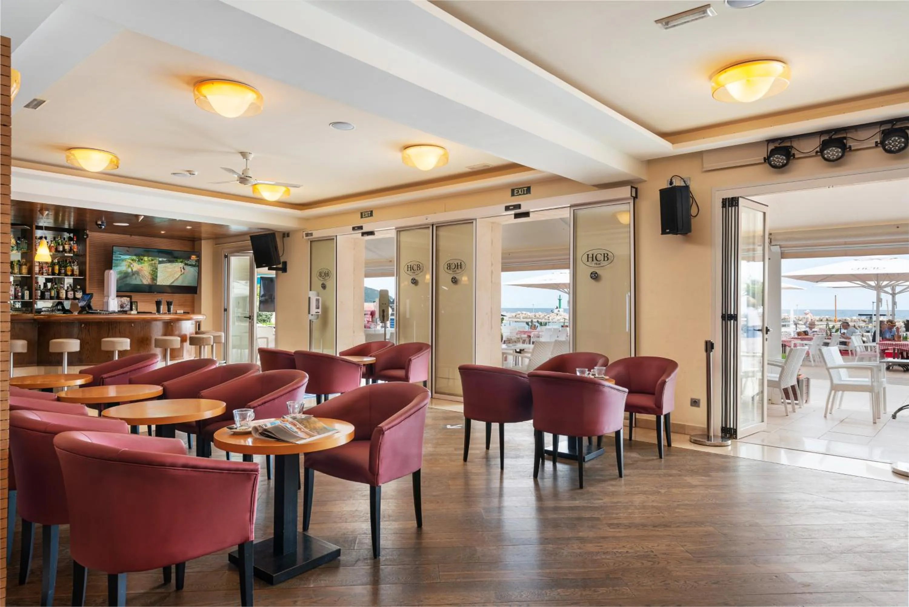 Lounge or bar in Hotel Cala Bona