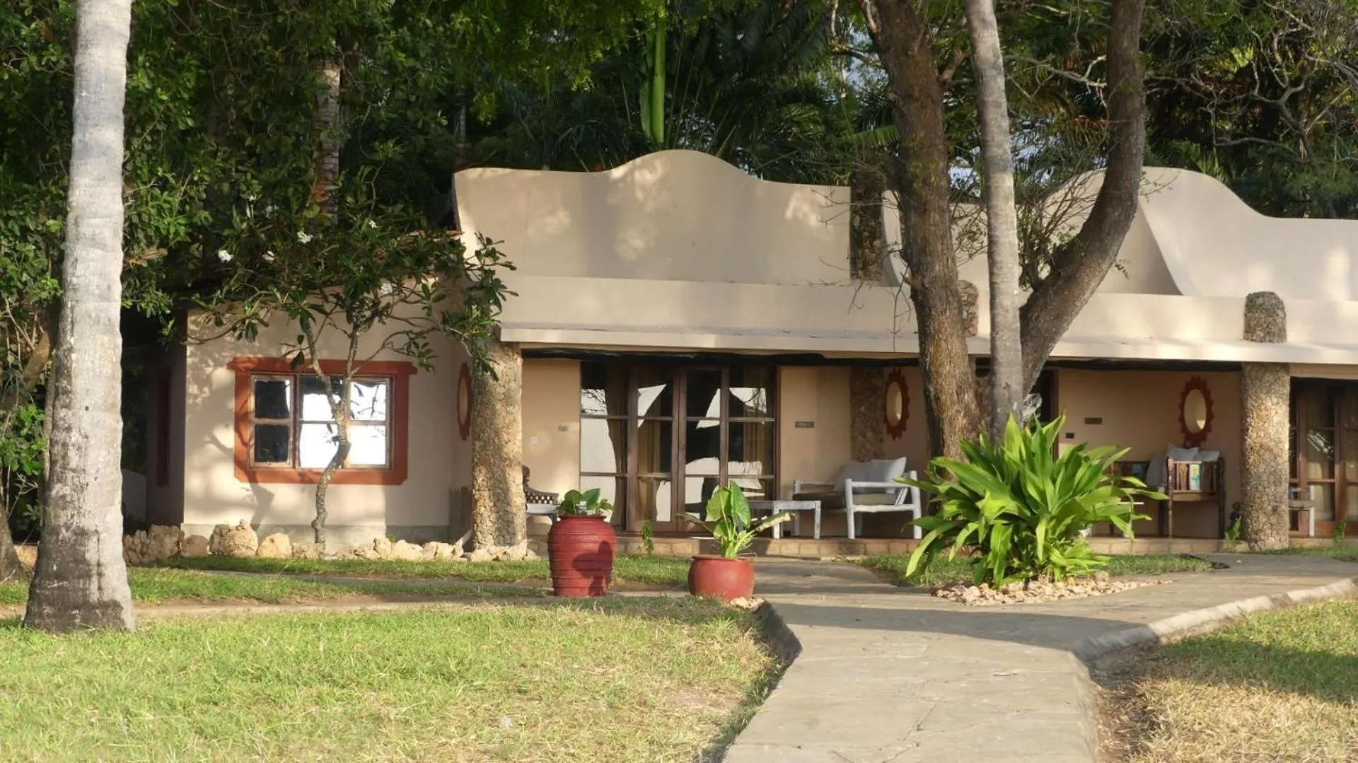 Property building in Eleven Pearl Boutique Hotel & Spa