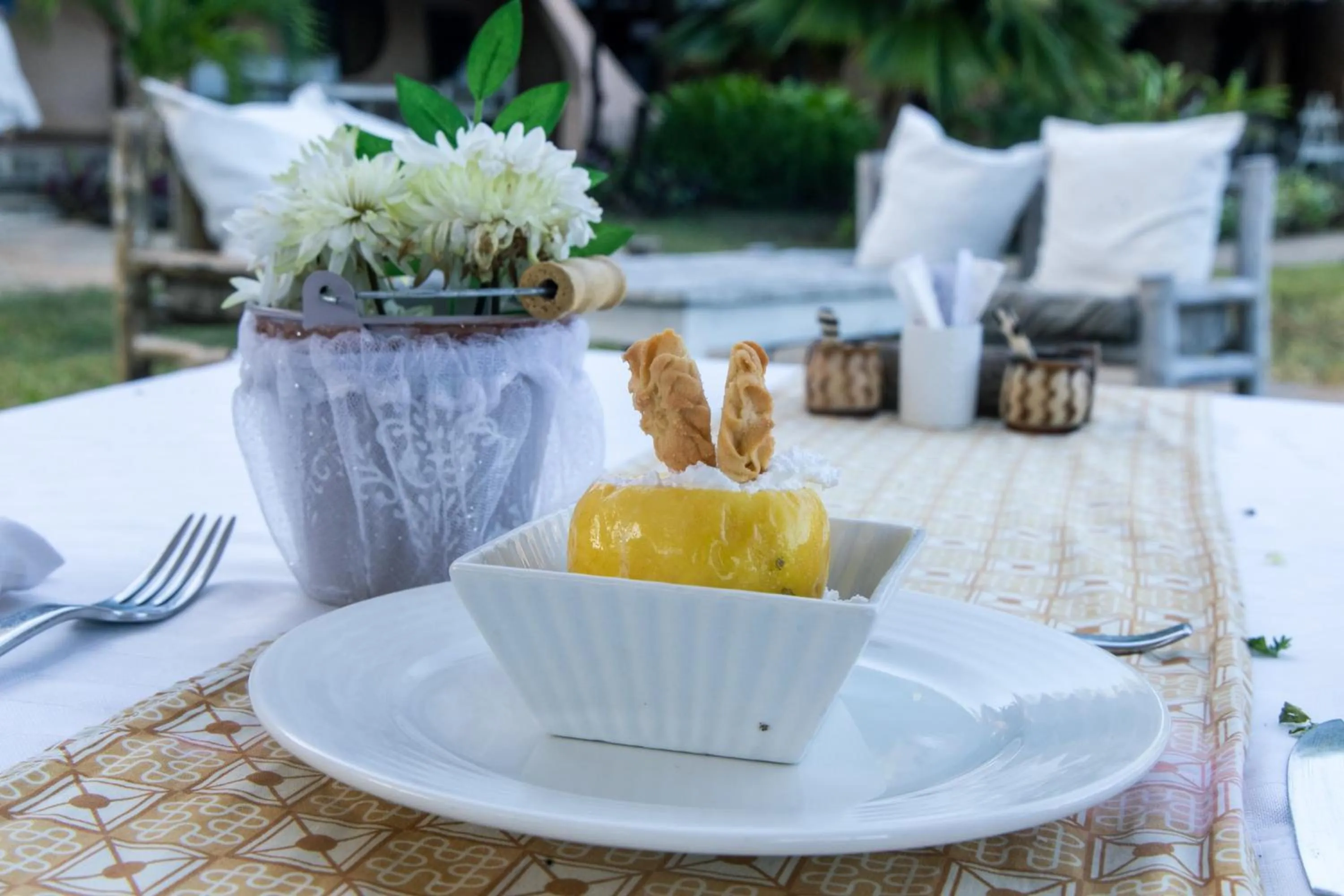 Restaurant/places to eat in Eleven Pearl Boutique Hotel & Spa