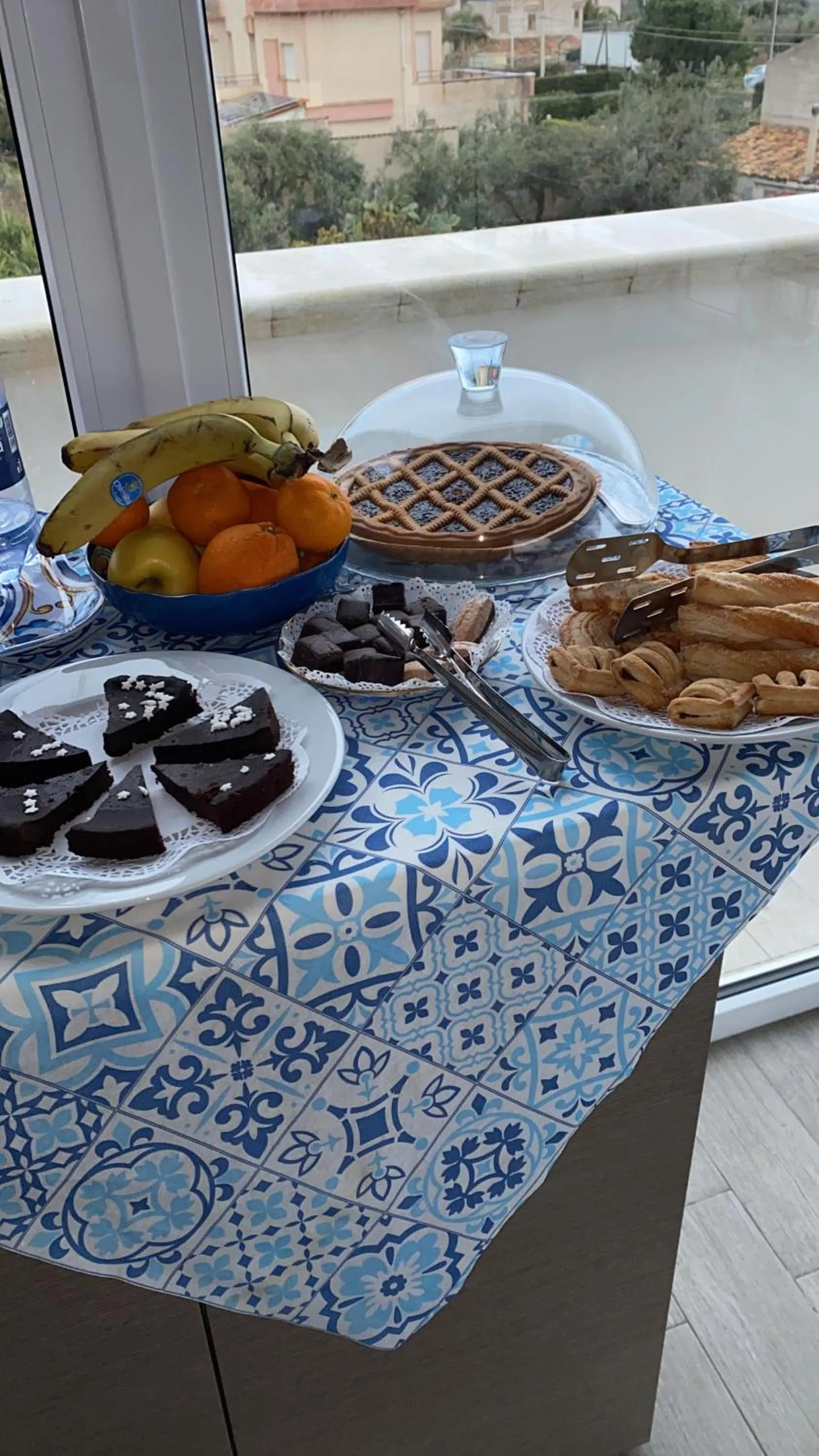 Buffet breakfast in B&B Torre Pozzillo