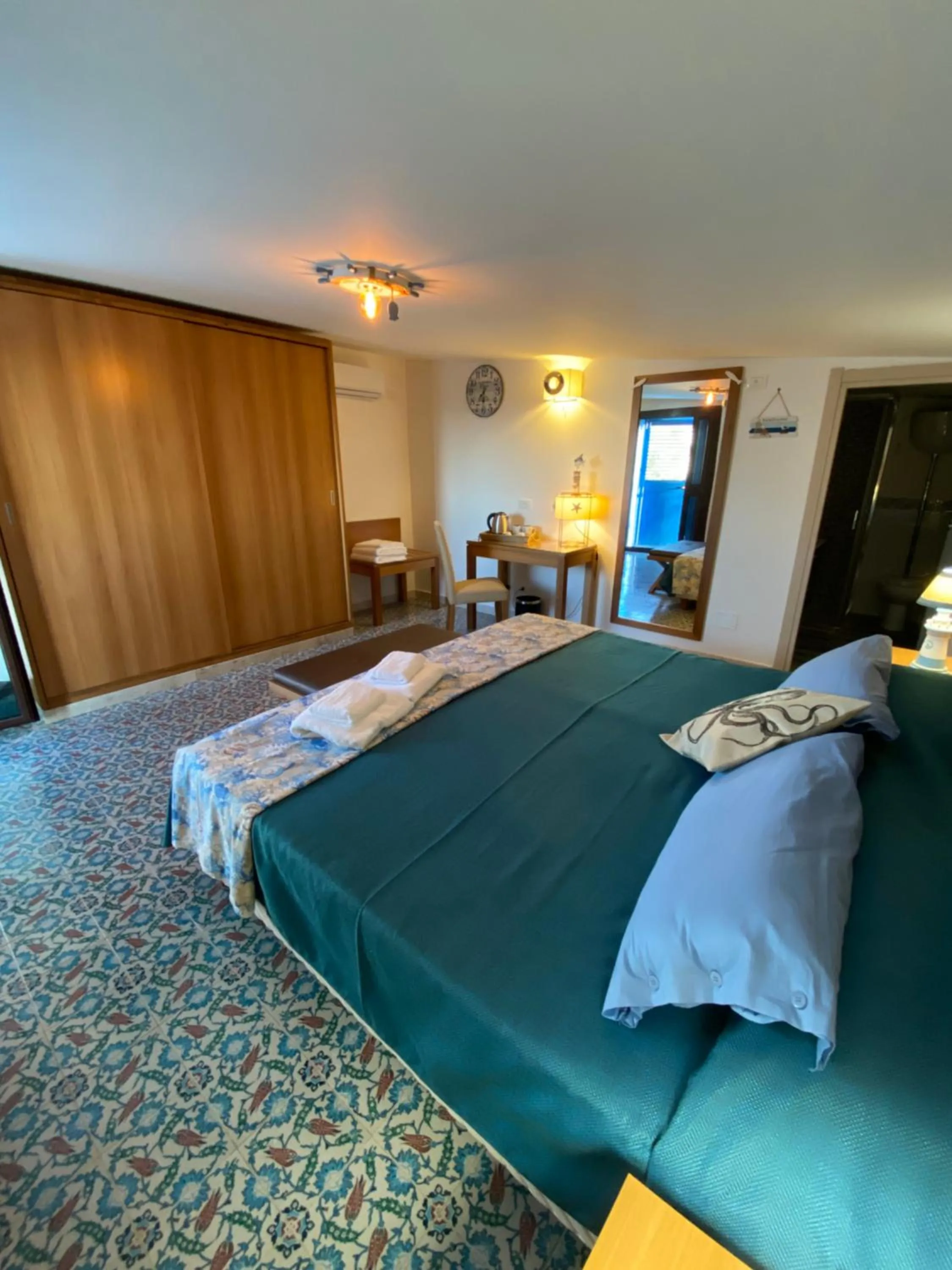 Photo of the whole room, Bed in B&B Torre Pozzillo