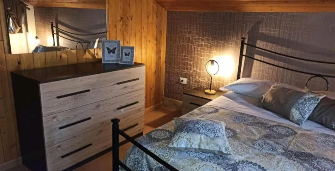 Bed in Original Sicily