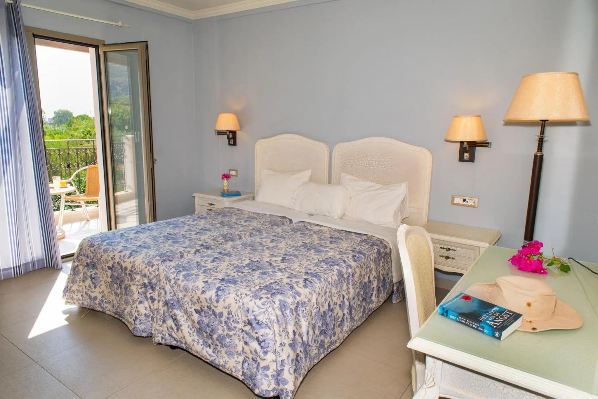 Photo of the whole room, Bed in Efrosini Village