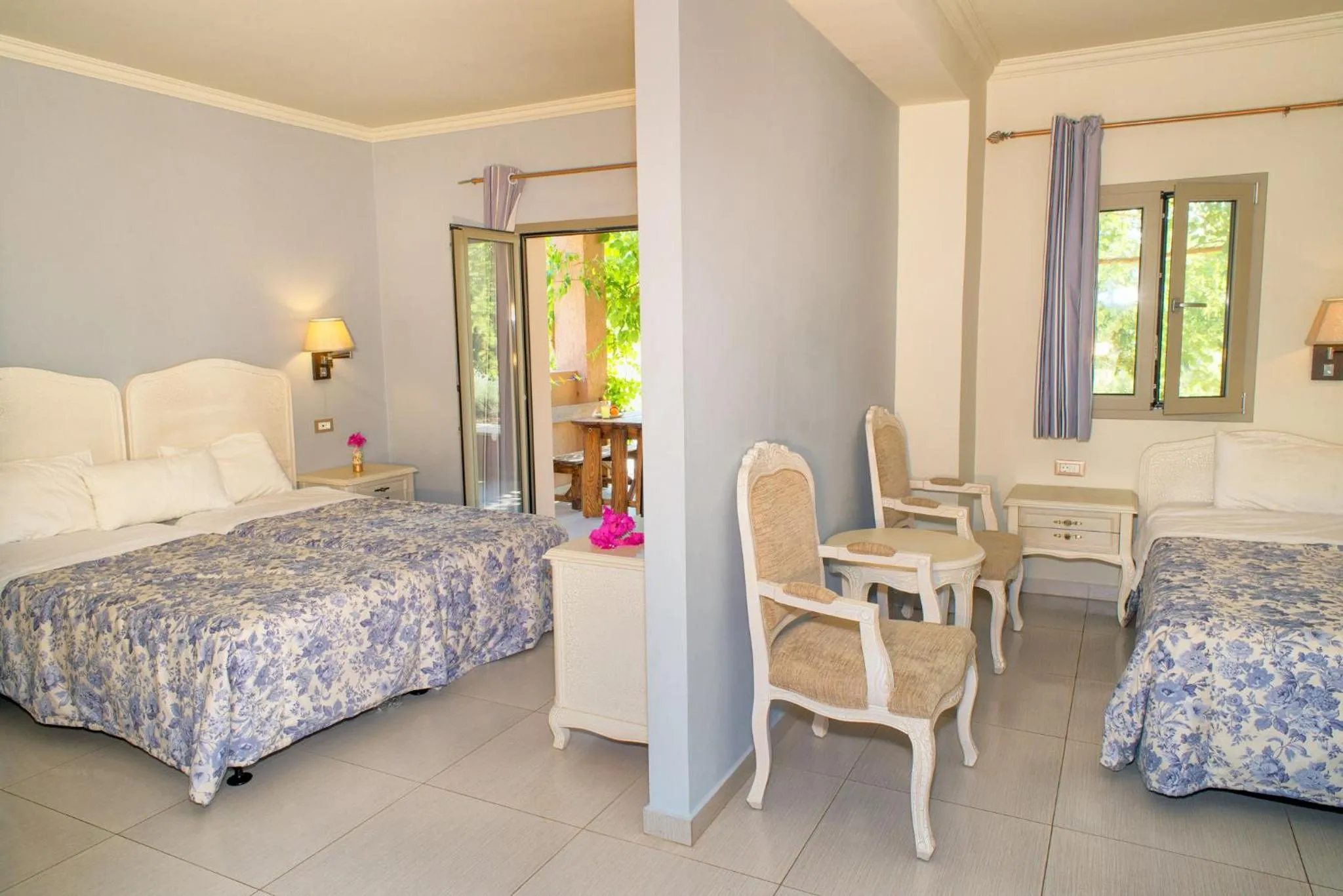 Photo of the whole room, Bed in Efrosini Village
