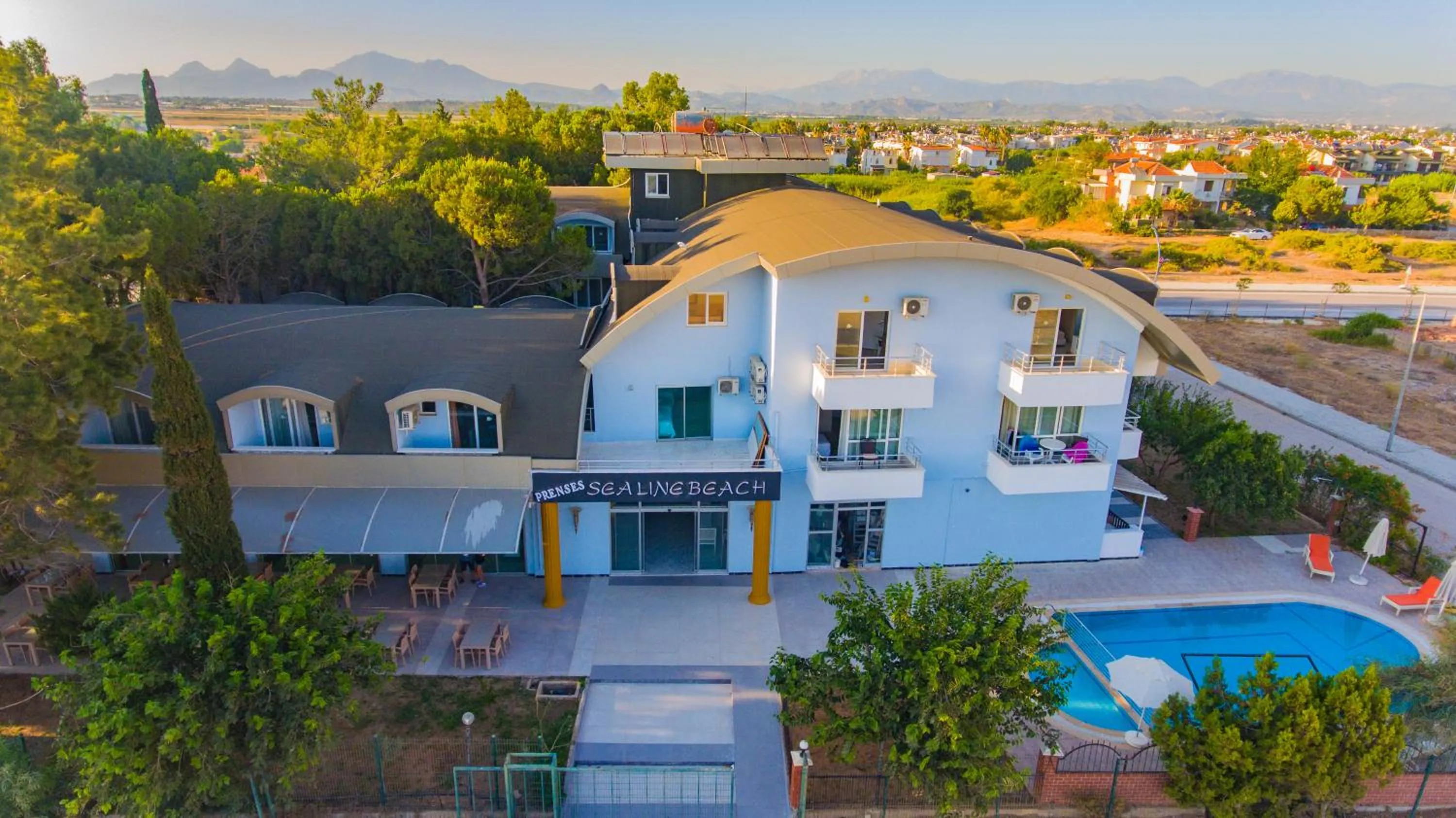 Property building in Prenses Sealine Beach Hotel