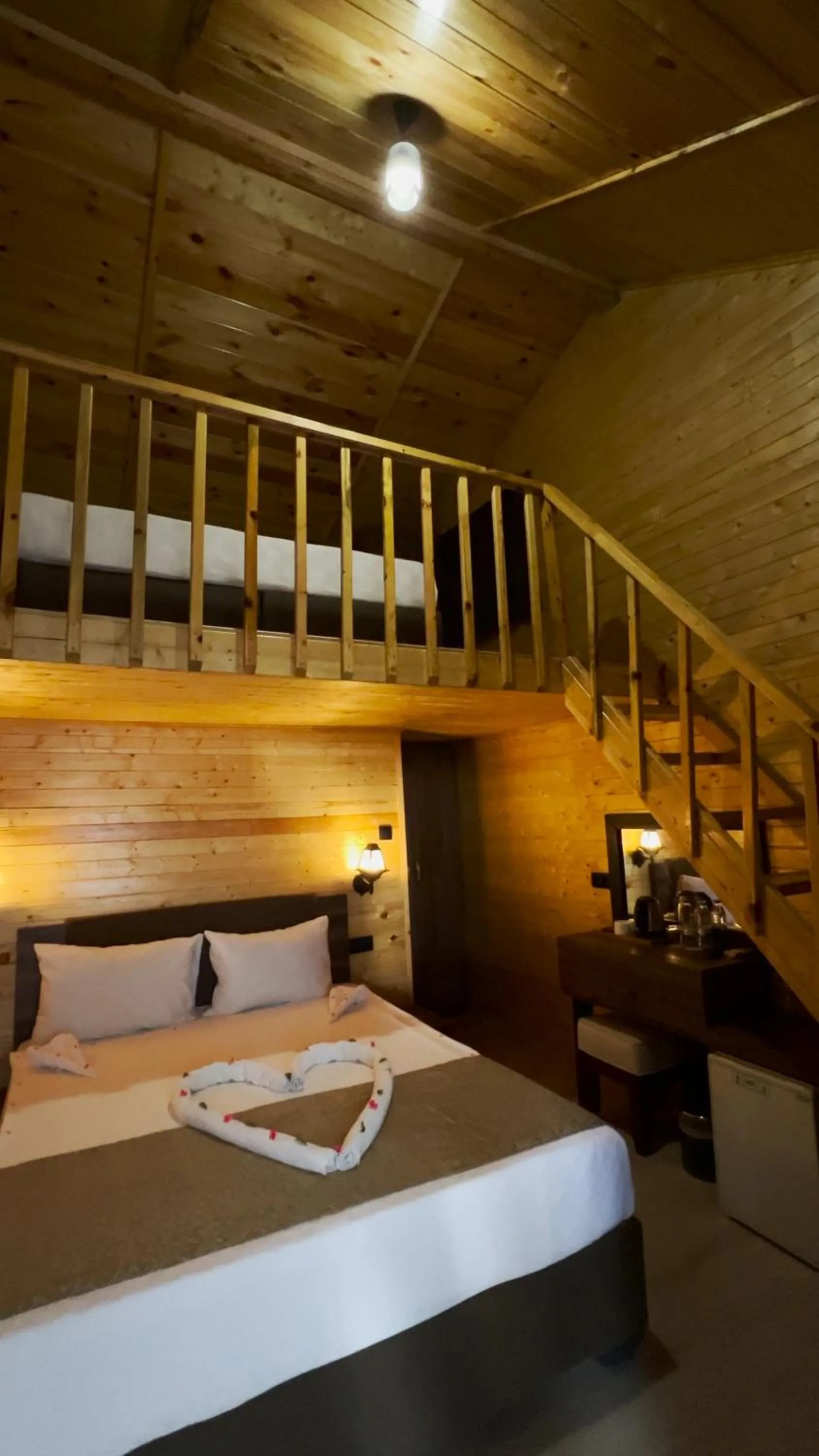 Bed in Prenses Sealine Beach Hotel