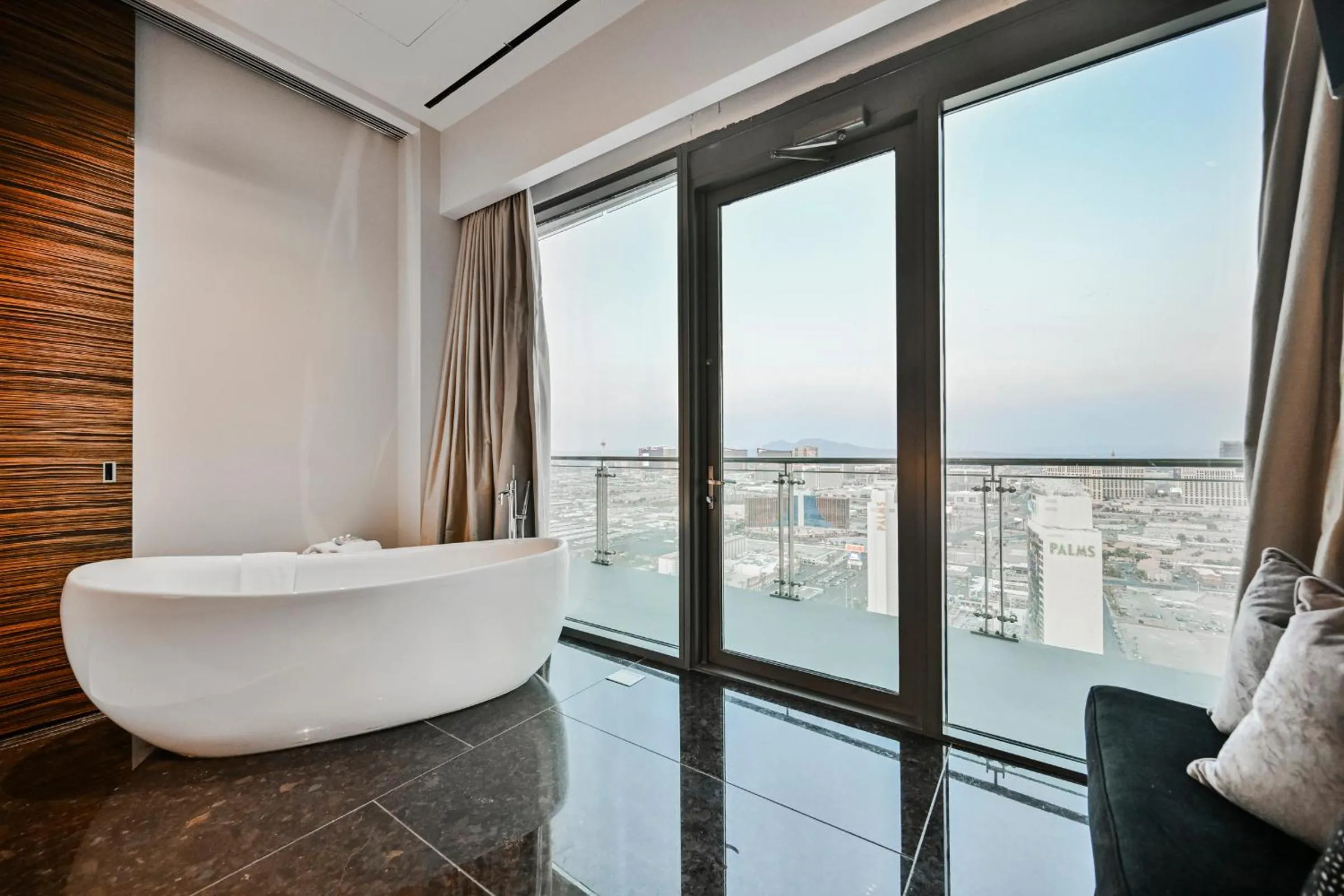 Balcony/Terrace in StripViewSuites at Palms Place