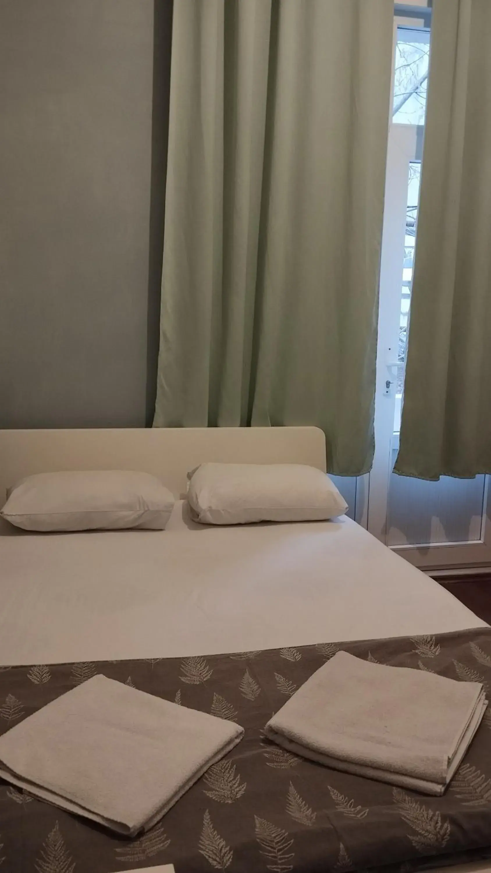 Double Room with Private Bathroom in Gafa Garden Hostel & Apartments - Great Location Double Room with Private Bathroom in Gafa Garden Hostel & Apartments - Great Location