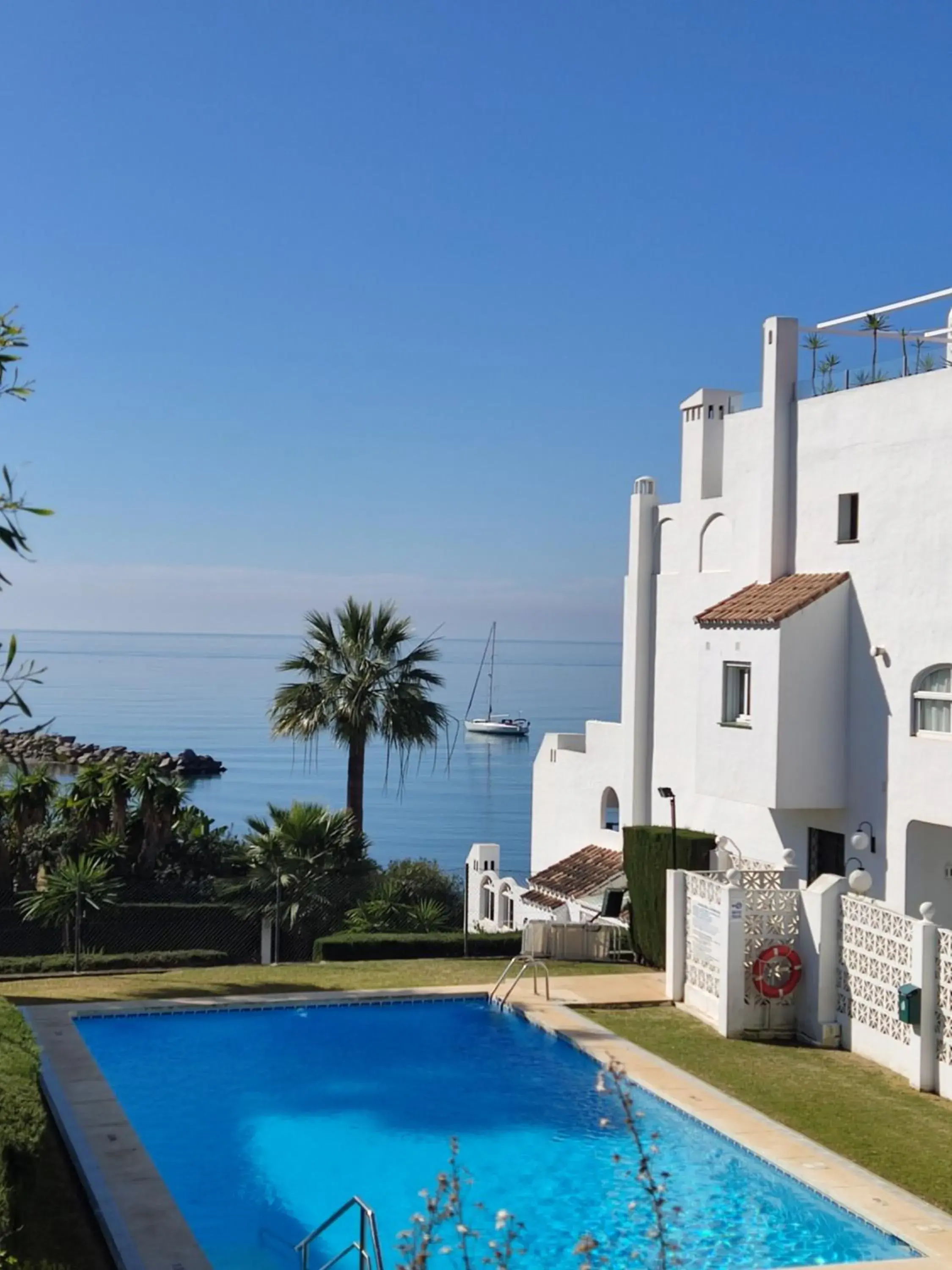 Front Sea View Penthouse Front Sea View Penthouse