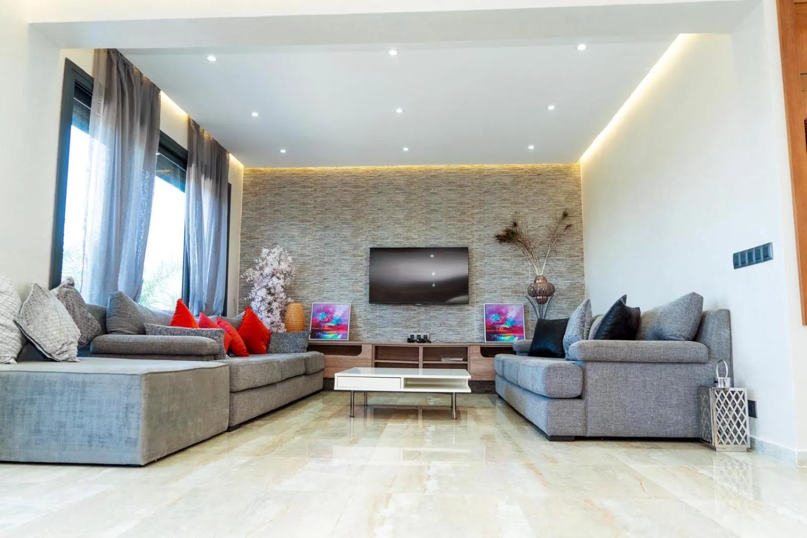 Luxury 3BR En-Suite Panoramic view & Terrace in Malabata