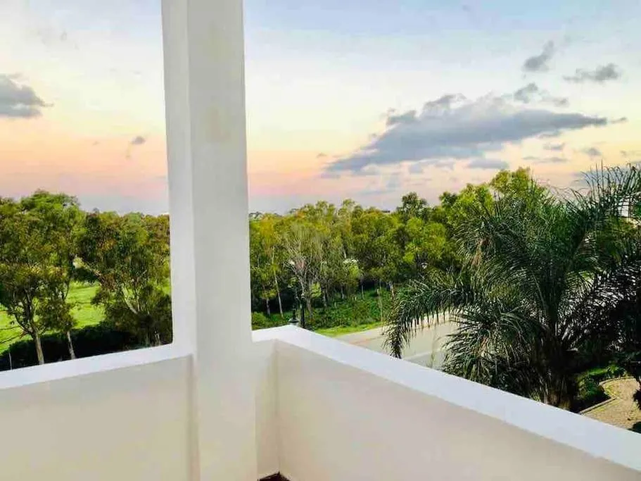 Luxury 3BR En-Suite Panoramic view & Terrace in Malabata