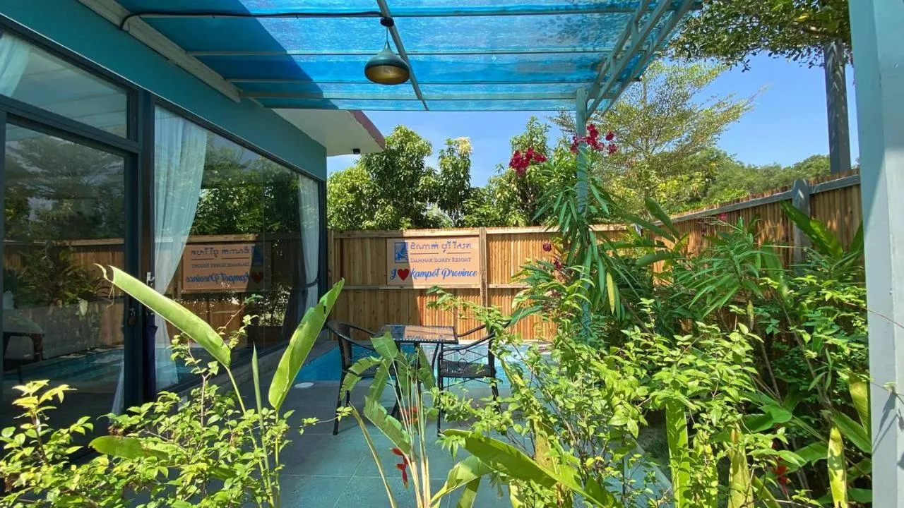 Pool view in Damnak Borey Resort