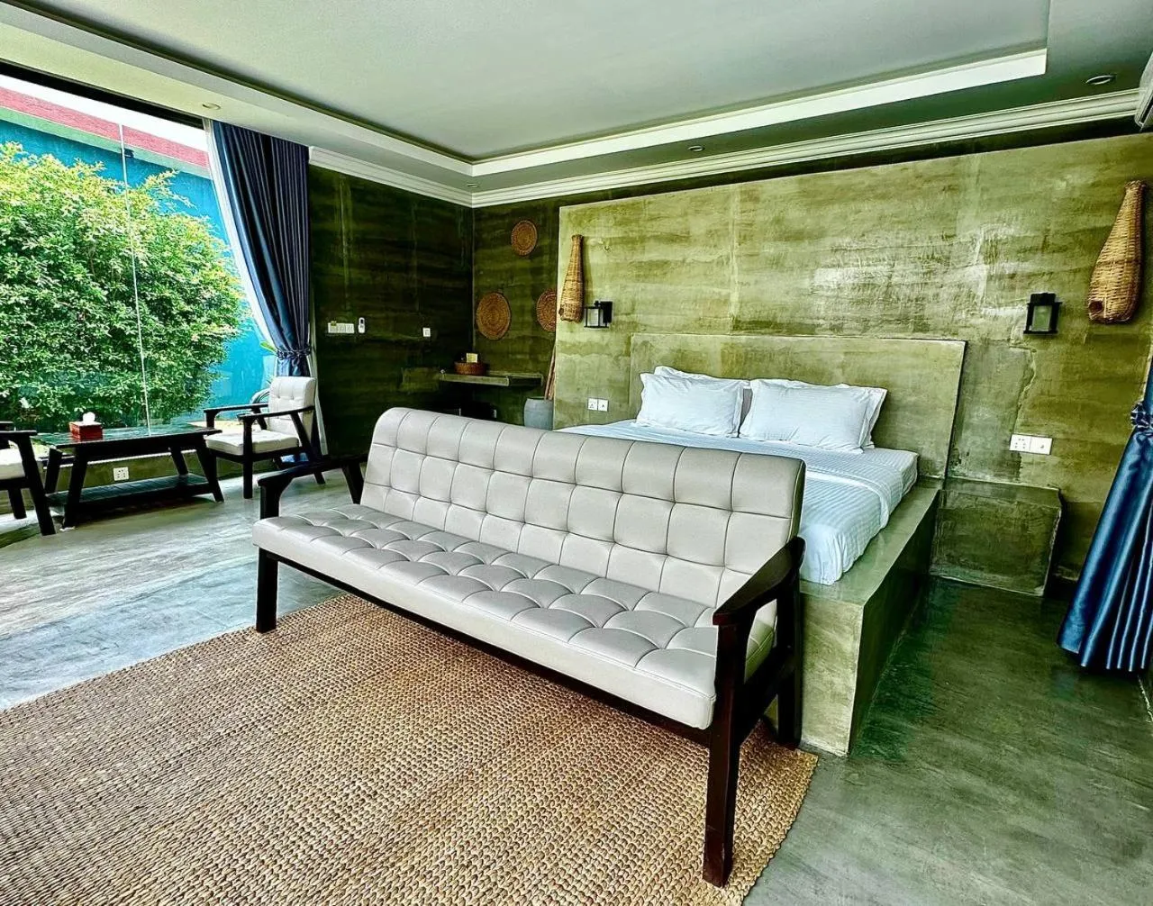 Guests, Bed in Damnak Borey Resort