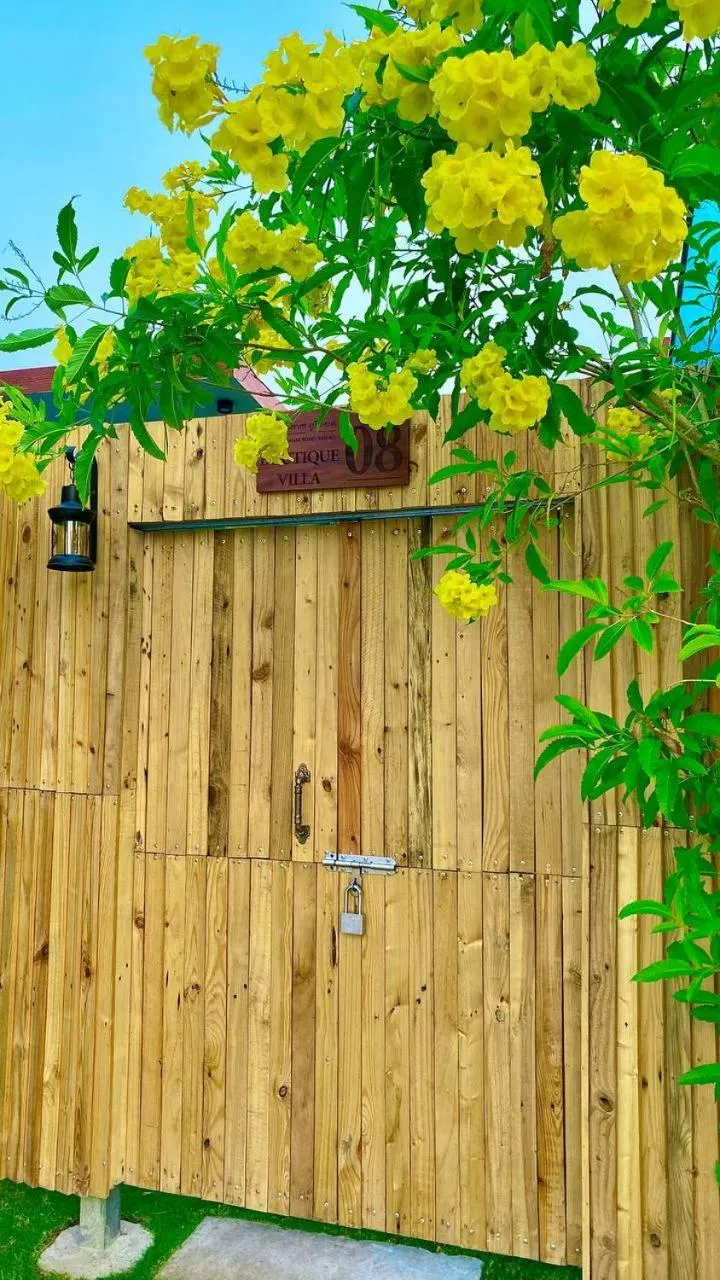 Property building in Damnak Borey Resort