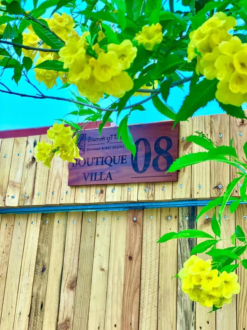 Property building in Damnak Borey Resort