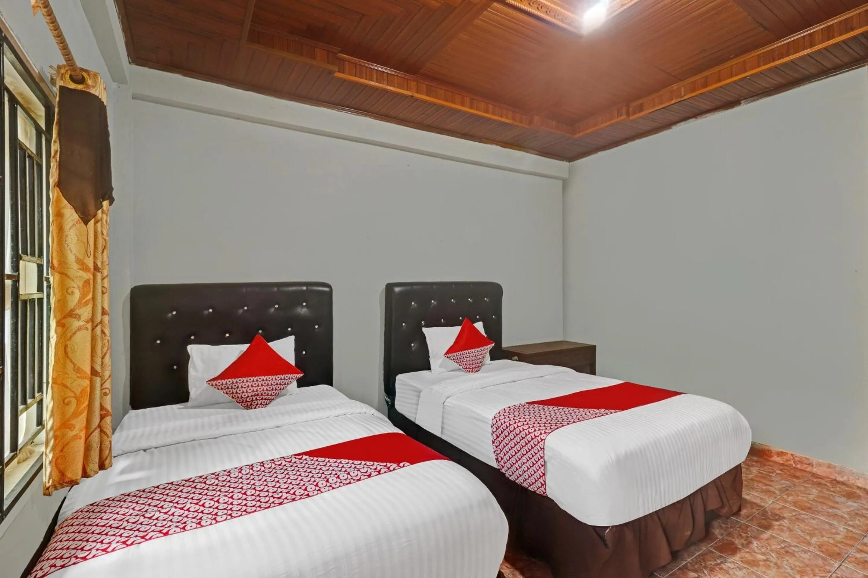 Bedroom, Bed in OYO Life 11350O Hotel R Cantika Syariah