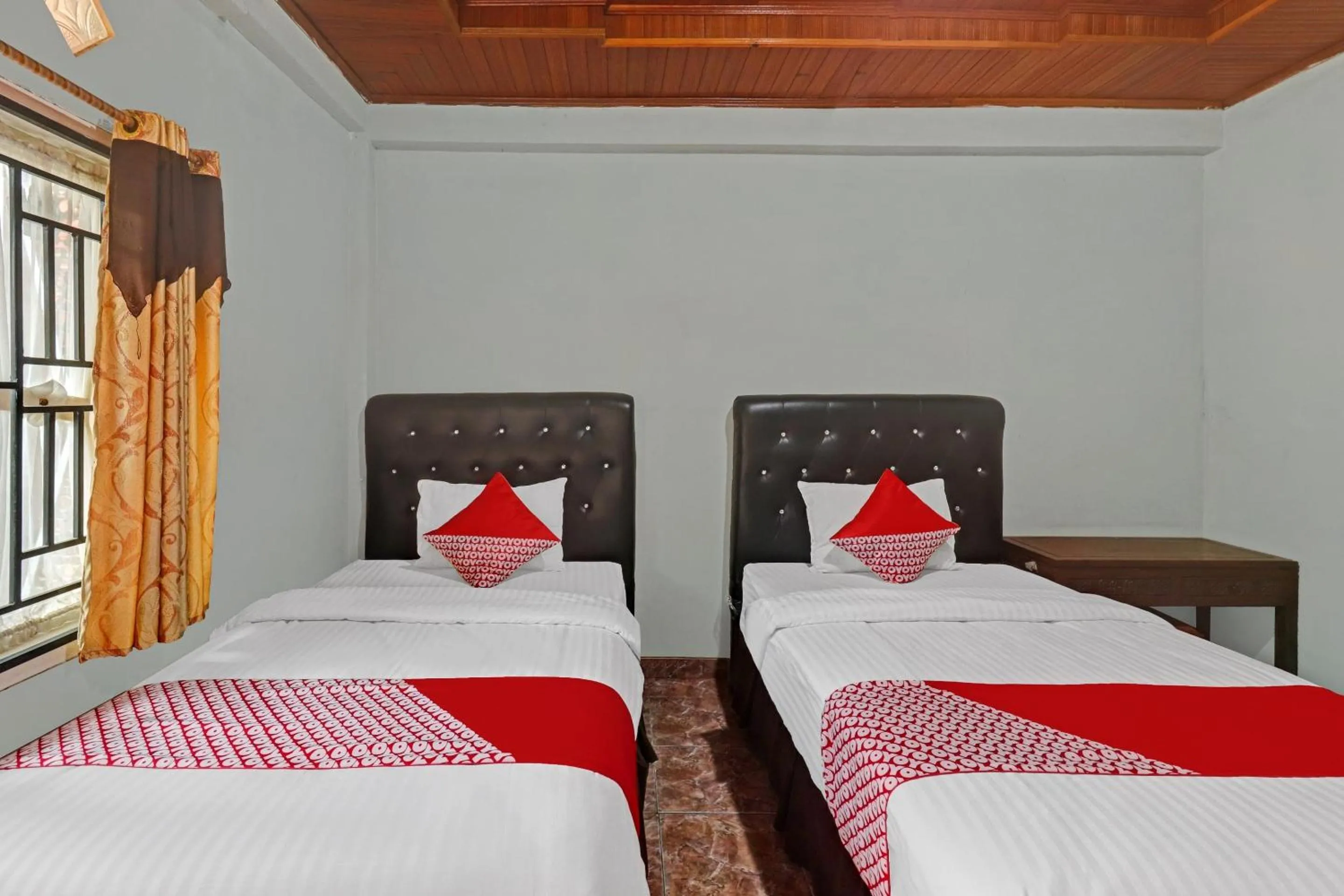 Bedroom, Bed in OYO Life 11350O Hotel R Cantika Syariah