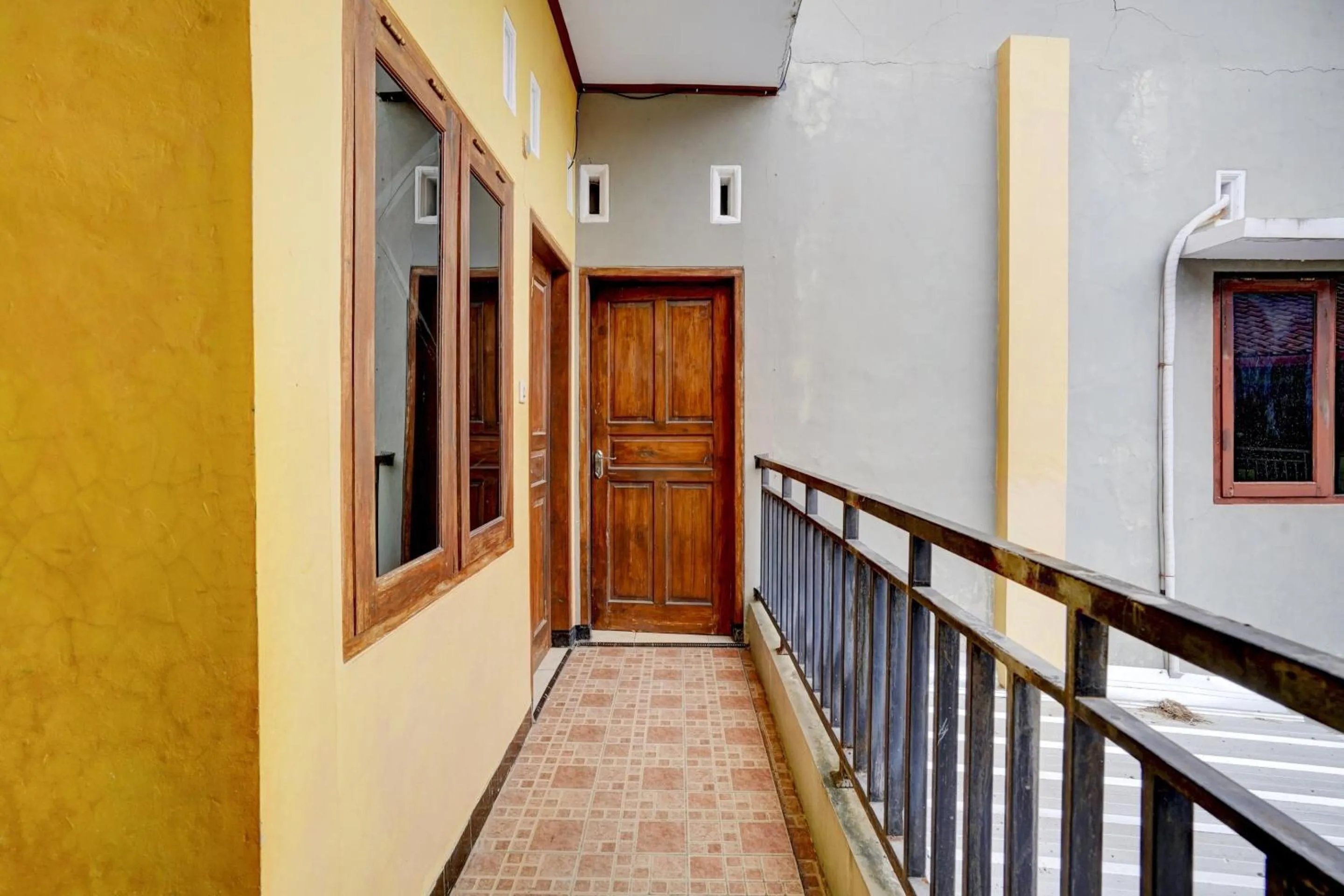 Lobby or reception in Hotel O Wisma Al-fahmi Syariah