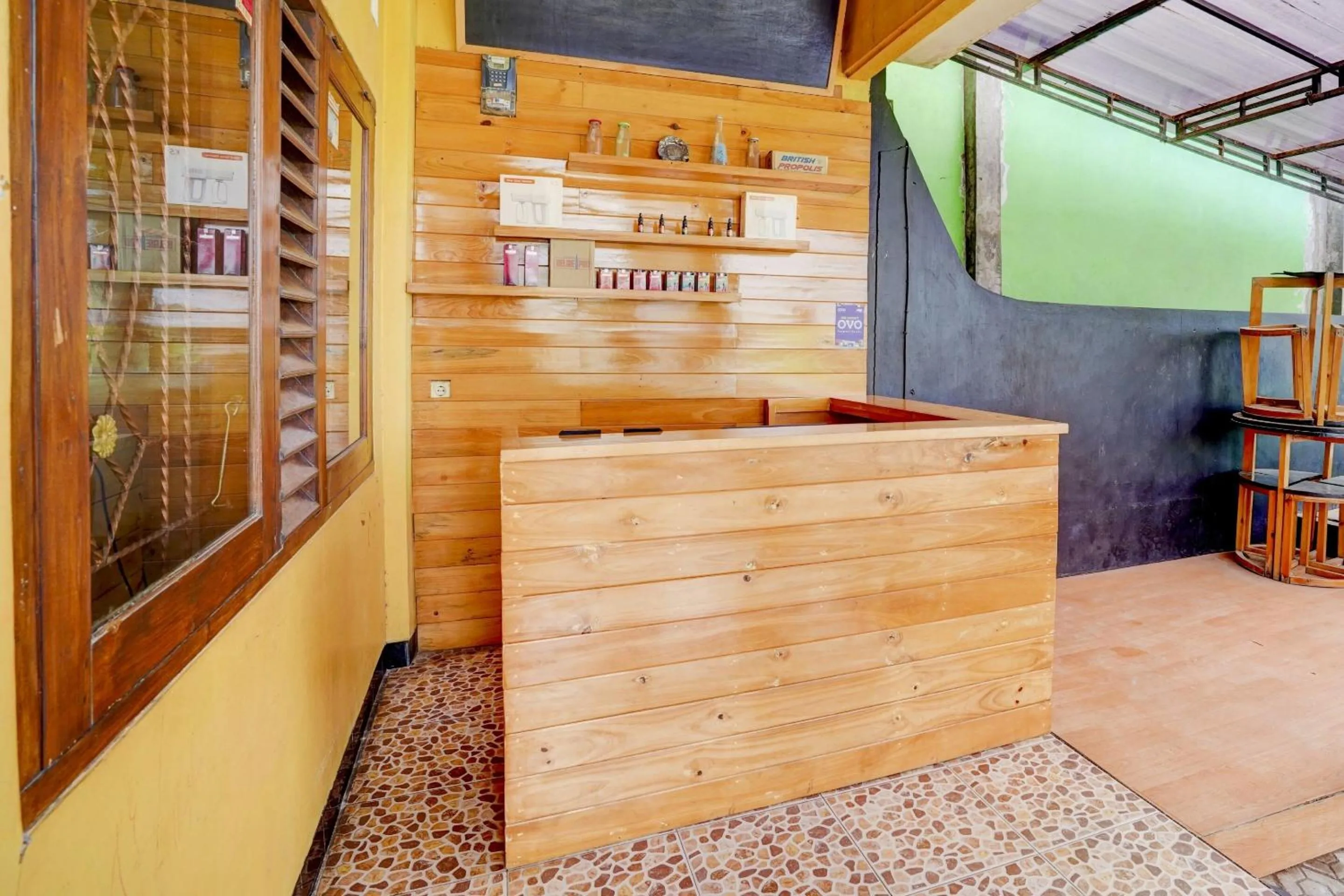 Lobby or reception in Hotel O Wisma Al-fahmi Syariah