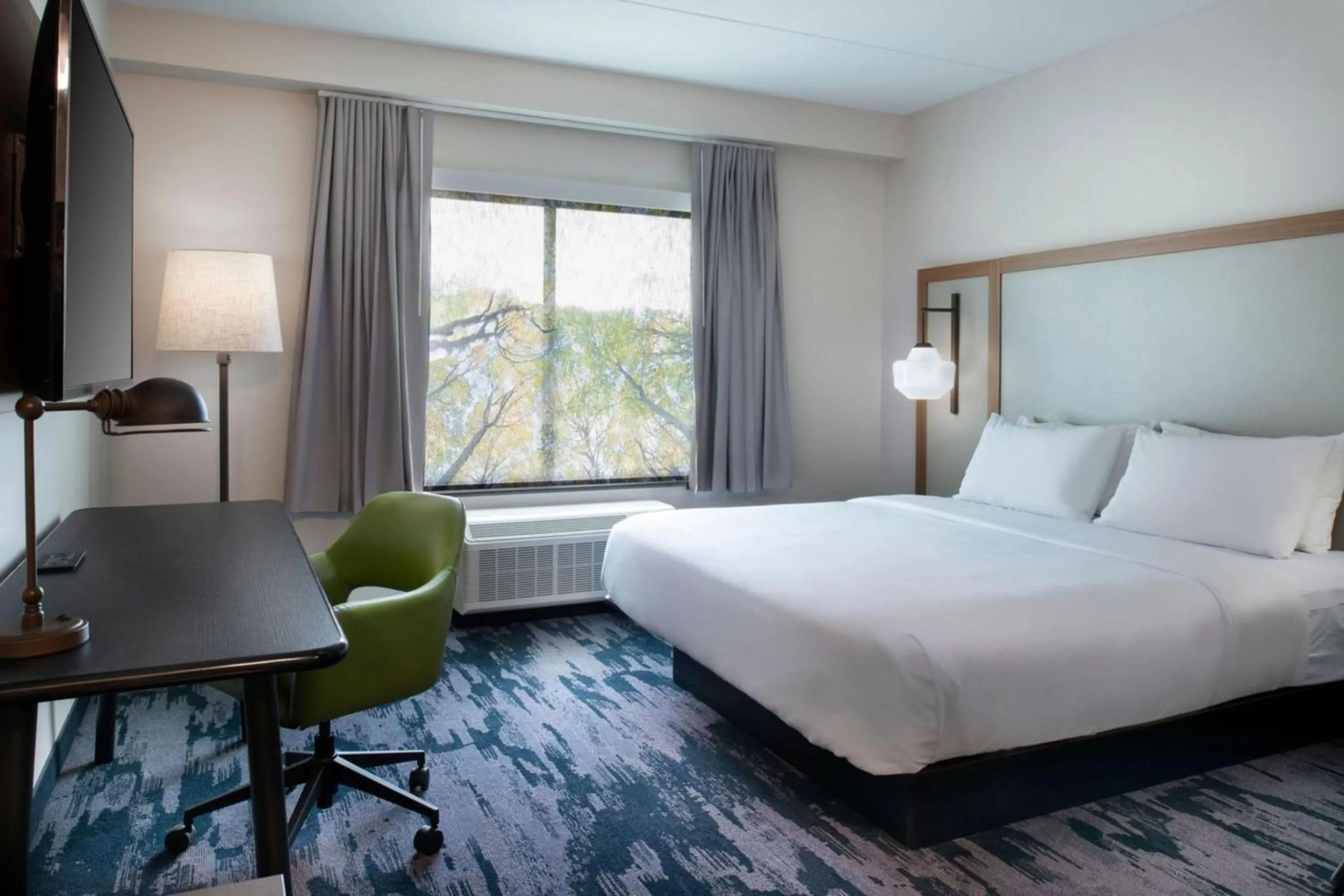 Photo of the whole room, Bed in Fairfield by Marriott Inn & Suites Memphis Arlington