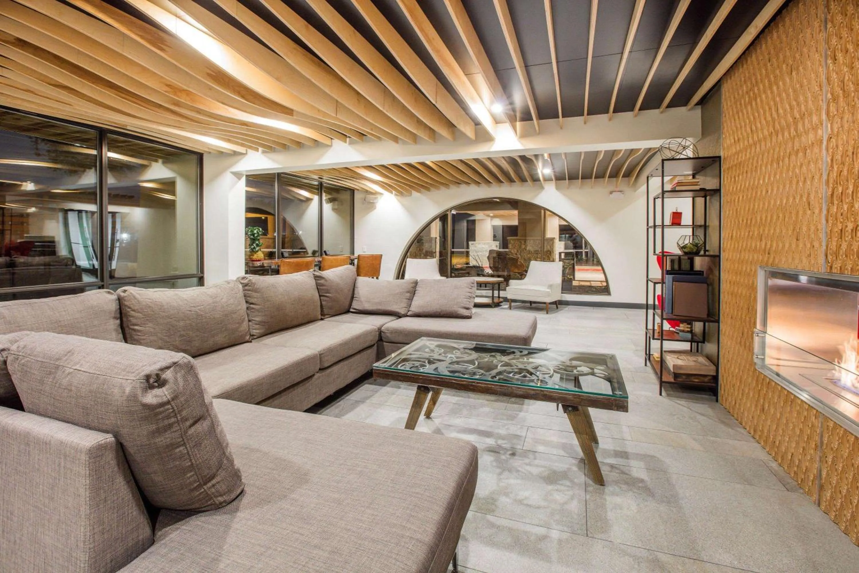 Lobby or reception in Ramada by Wyndham Austin South