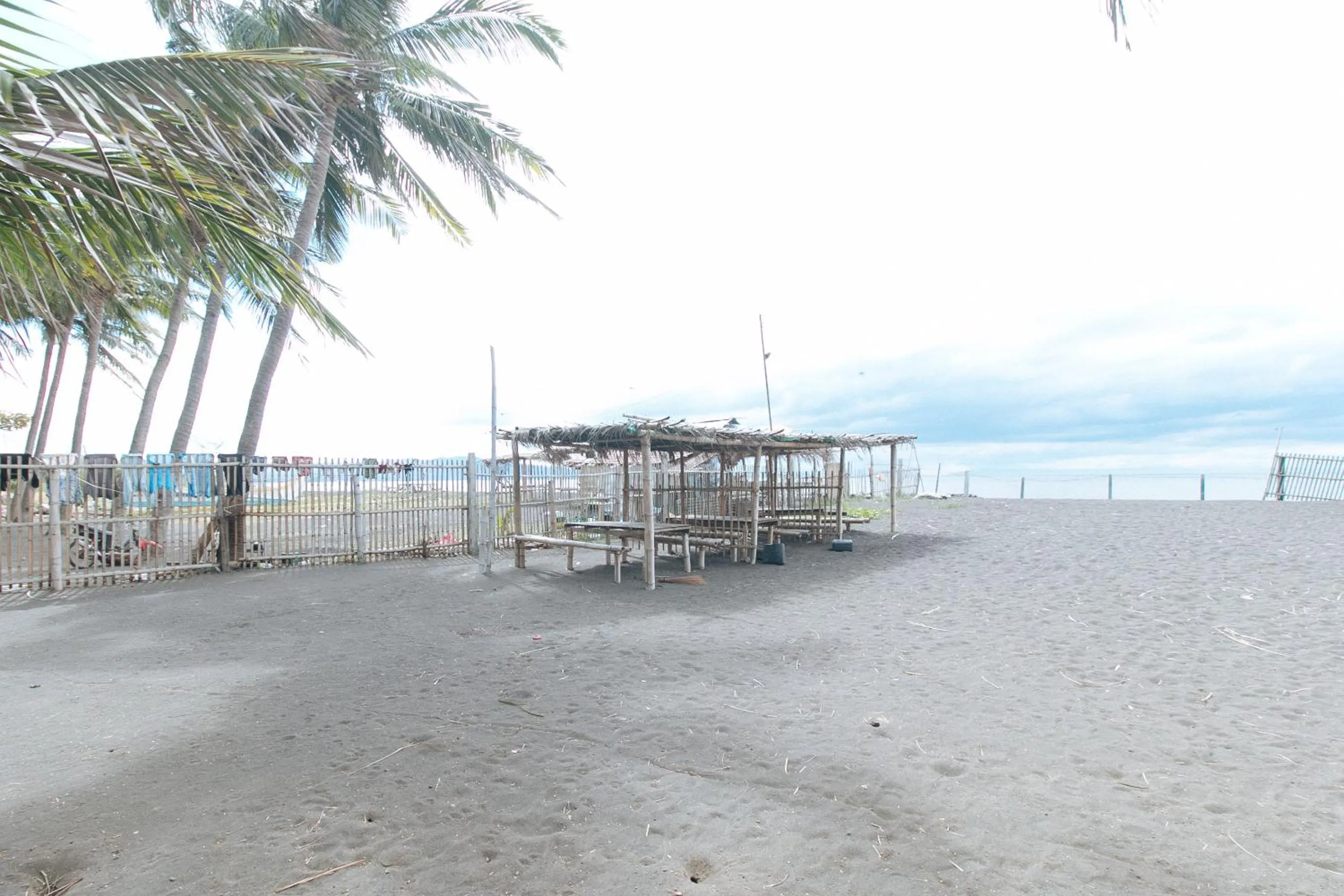 Beach in RedDoorz at Royal Grande Beach Resort Batangas
