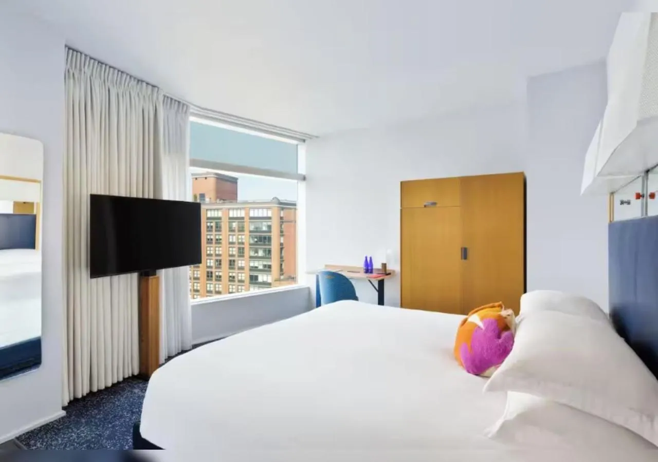 Bedroom, Bed in The Standard - East Village