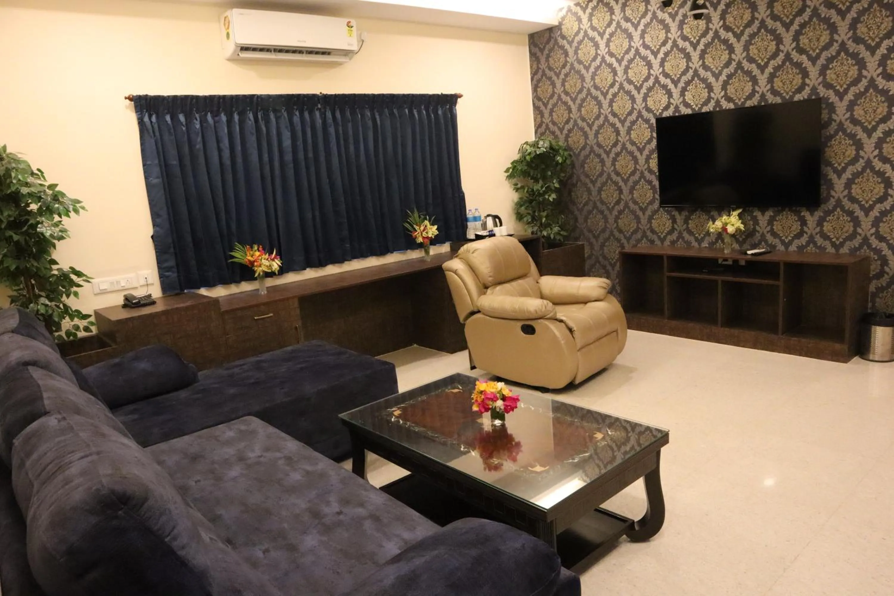 Living room in Royal Destiny Resort