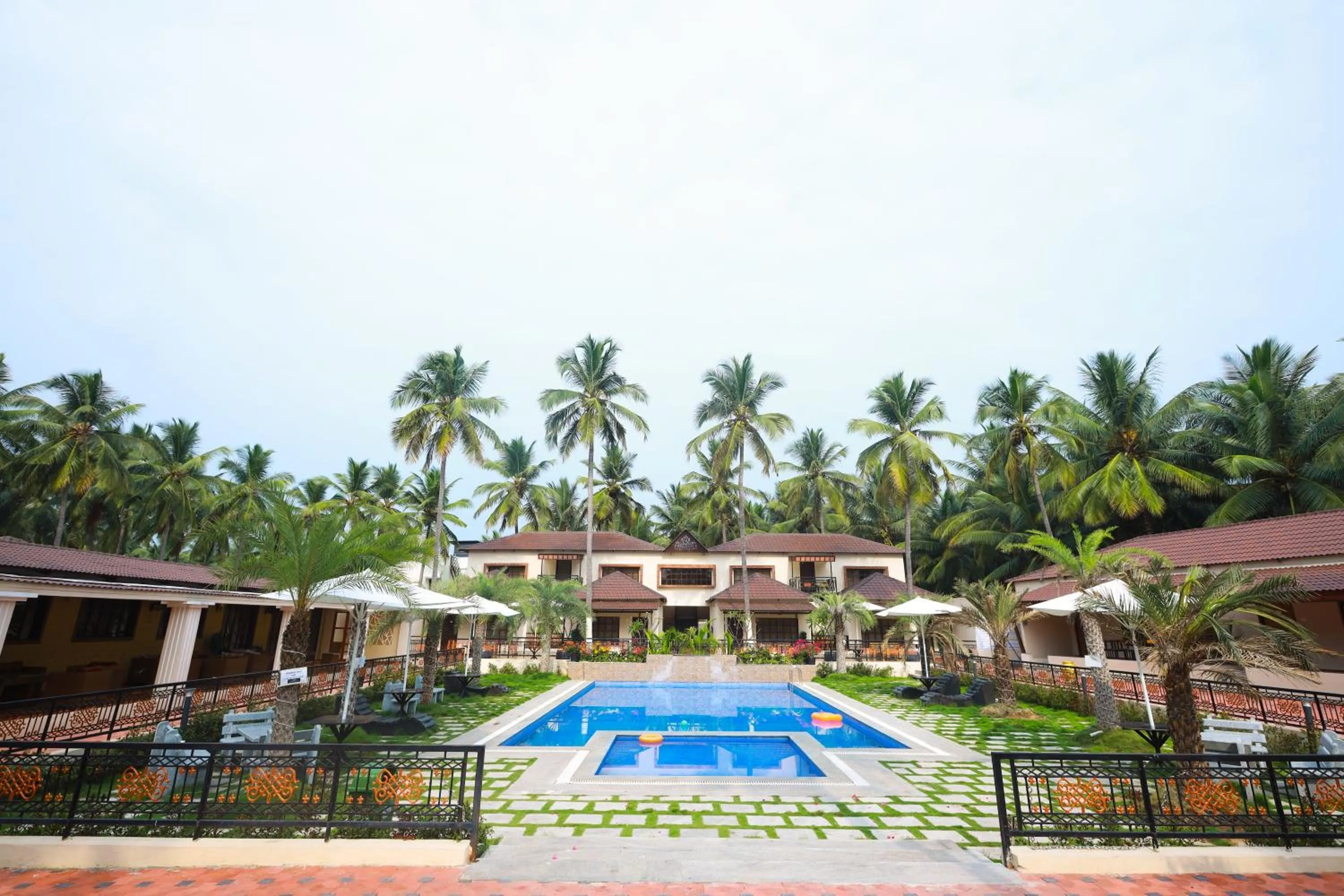 Property building in Royal Destiny Resort