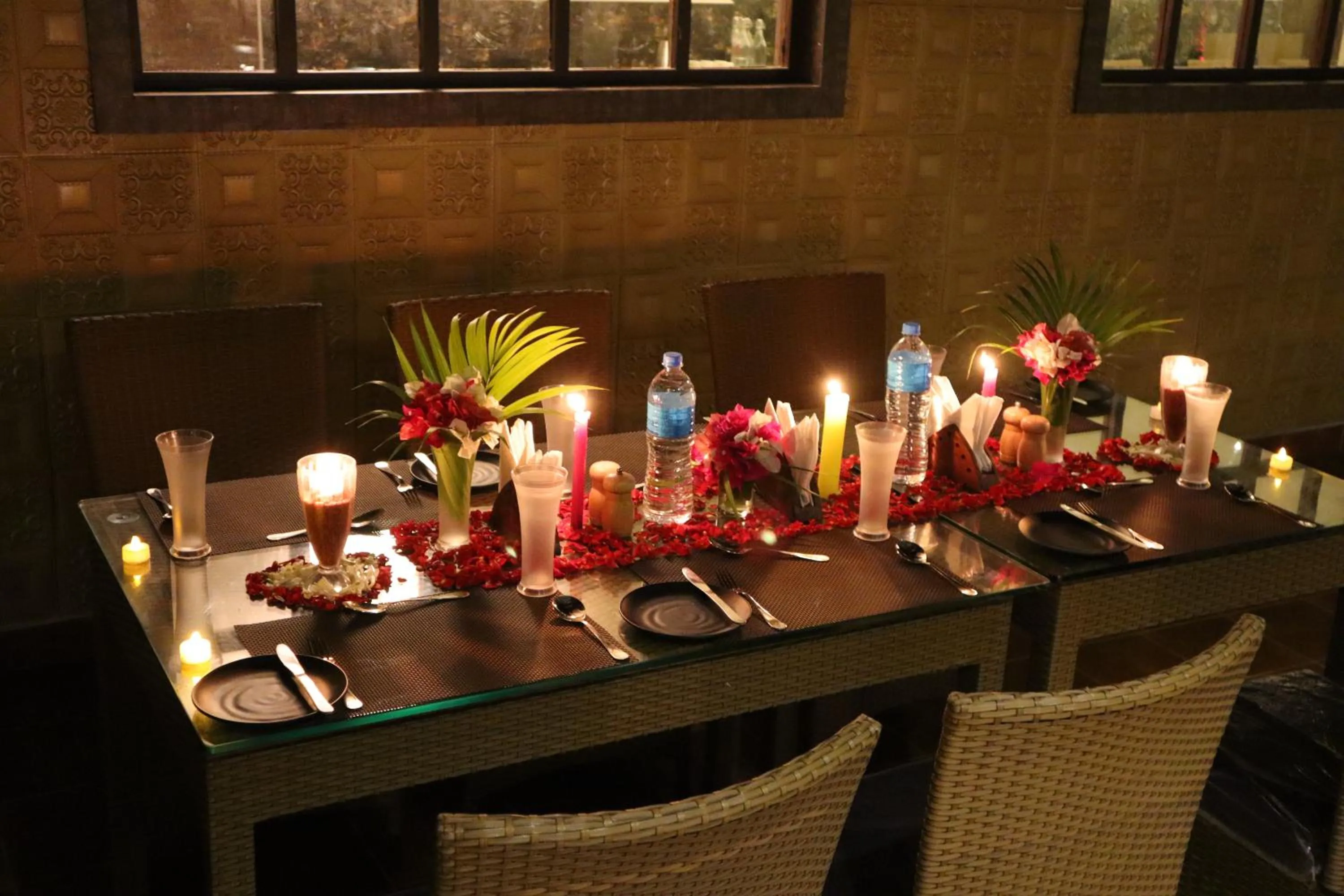 Restaurant/places to eat in Royal Destiny Resort