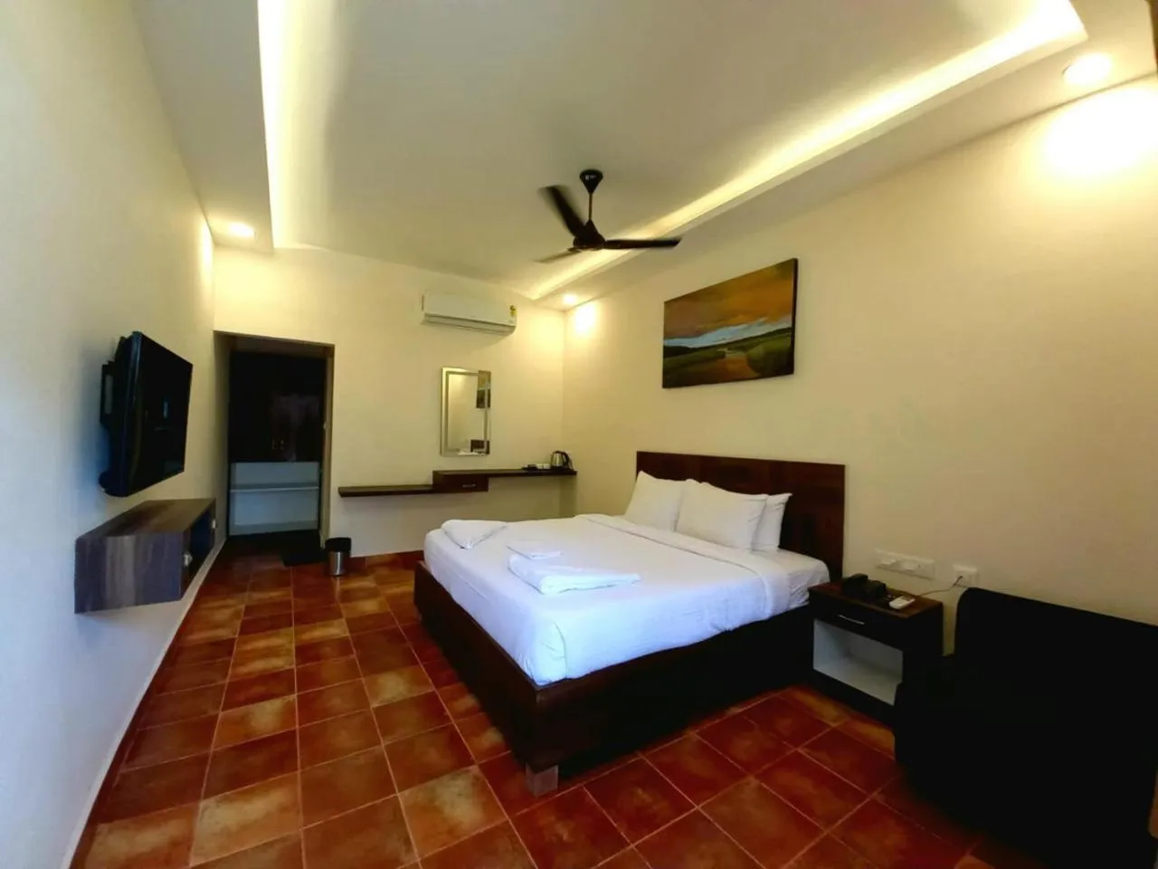 Bedroom, Bed in Royal Destiny Resort