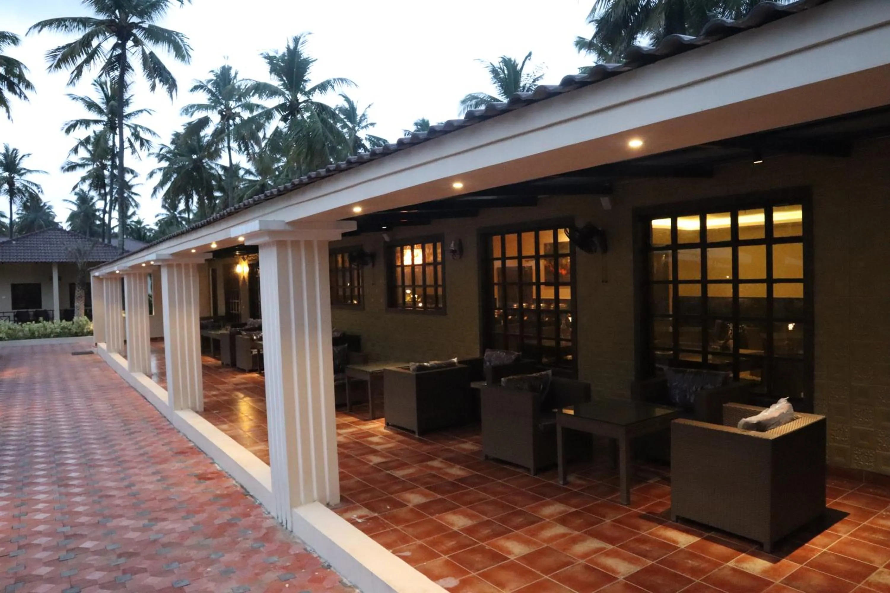 Restaurant/places to eat in Royal Destiny Resort