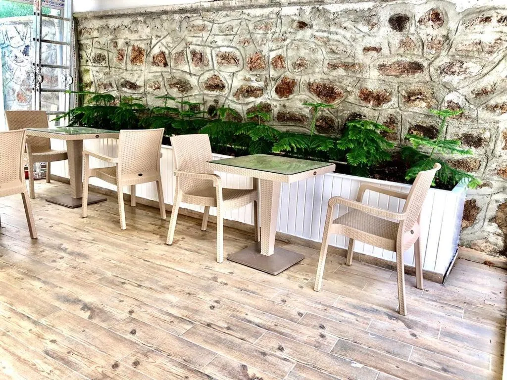 White Island Boutique Otel