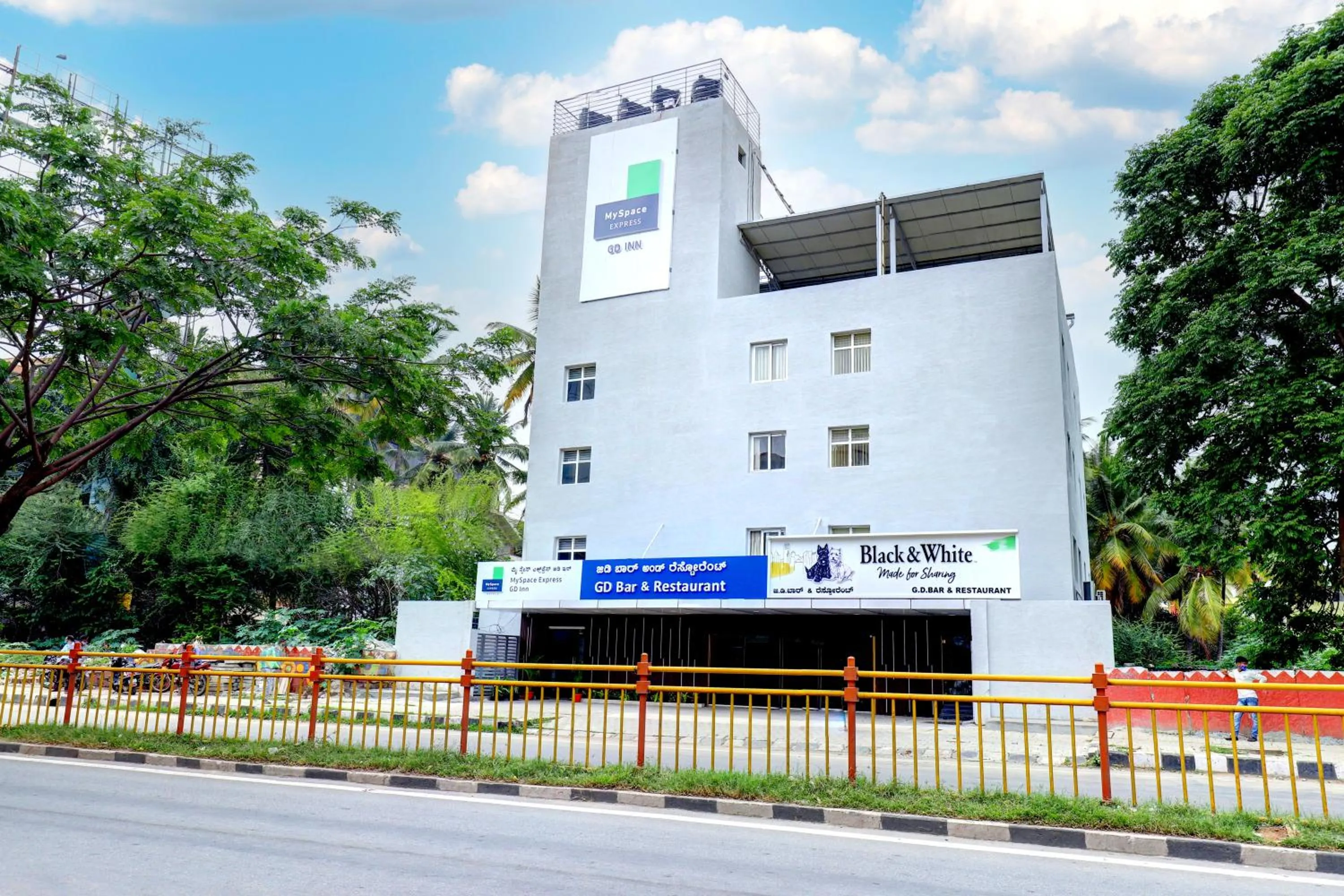 Property building in MySpace Express GD Inn