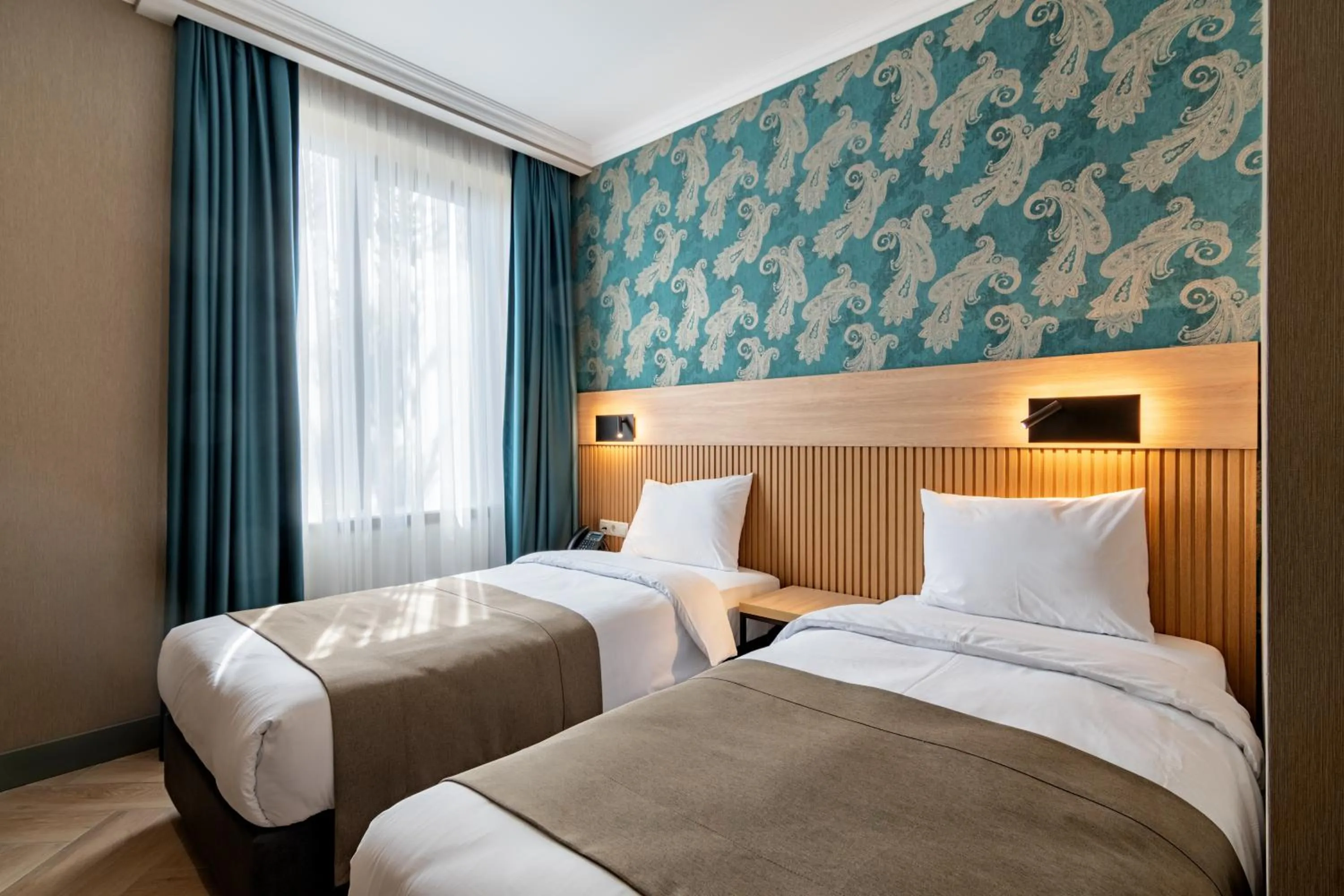 Bedroom, Bed in Hotel Old Wall