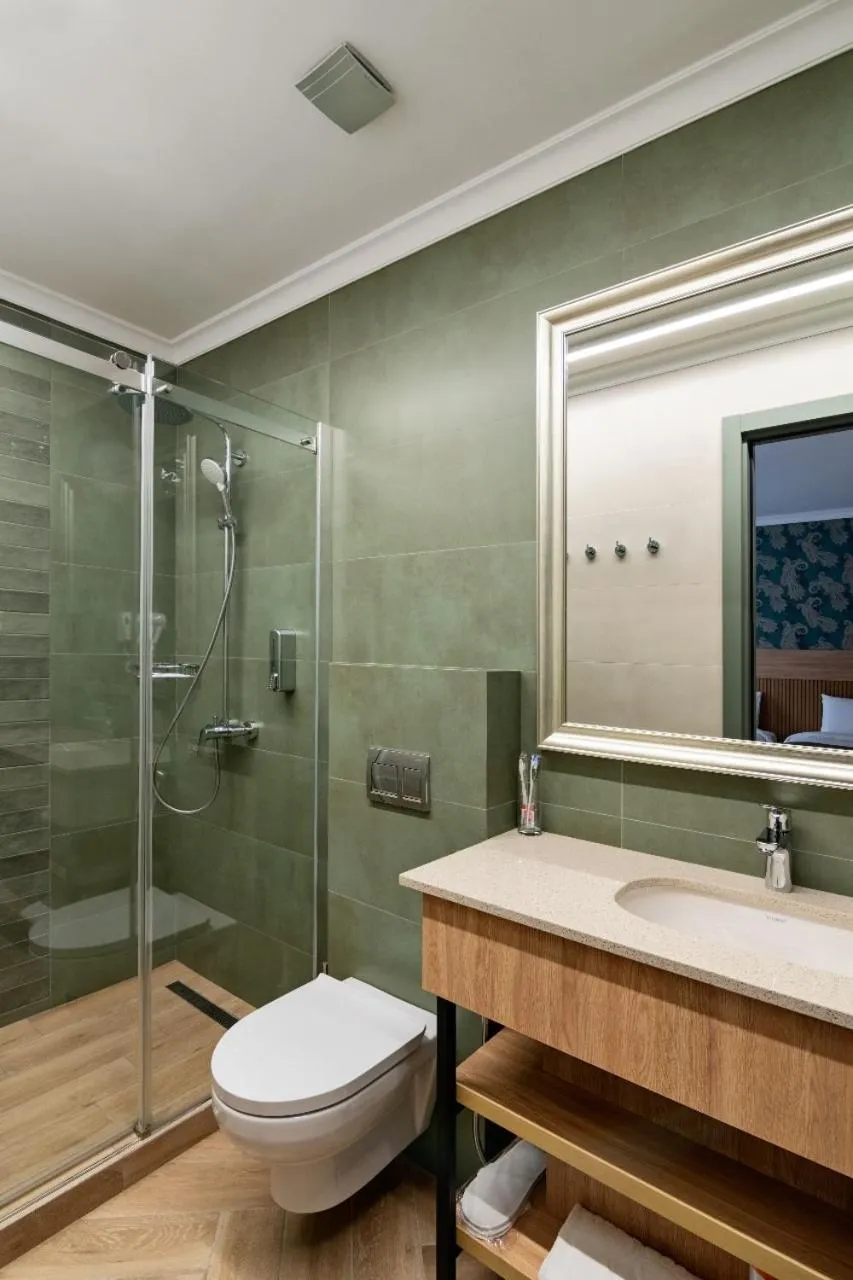 Bathroom in Hotel Old Wall